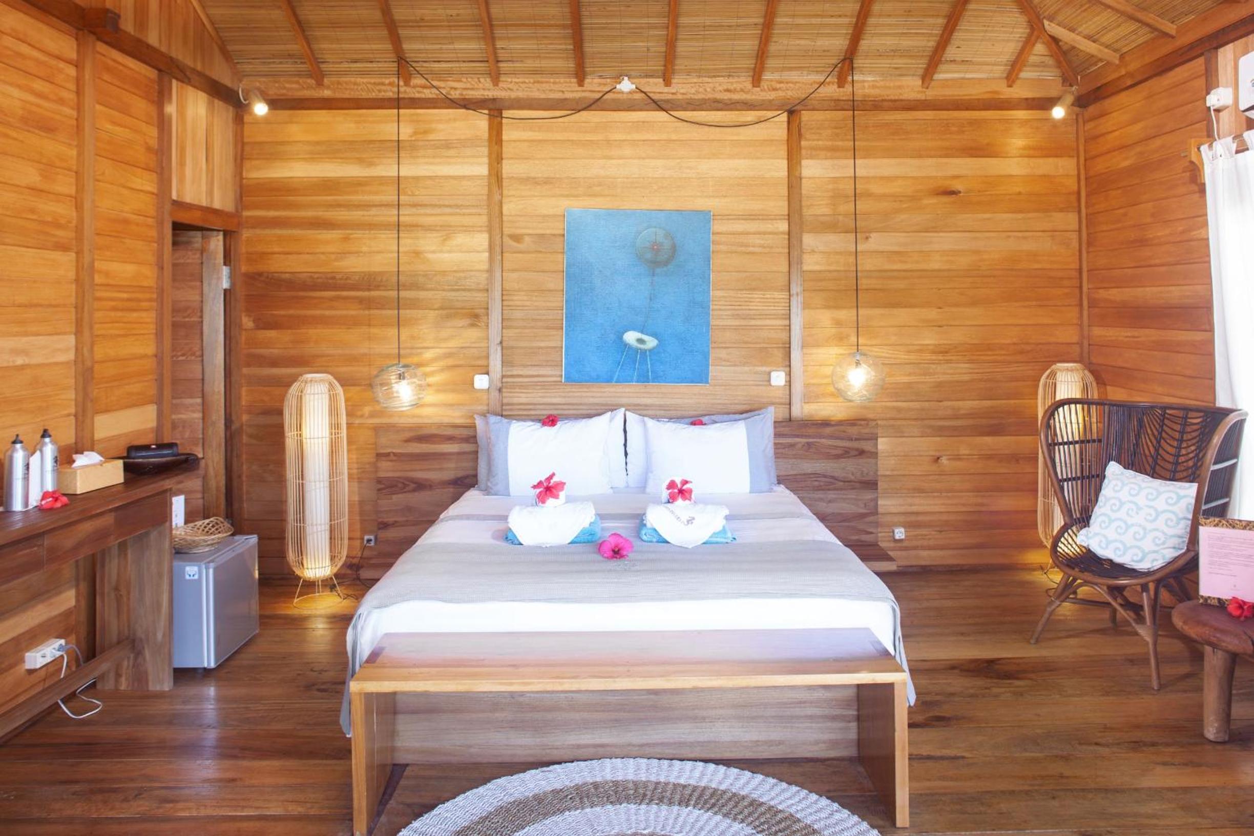 Beach Cottage - Photo 1