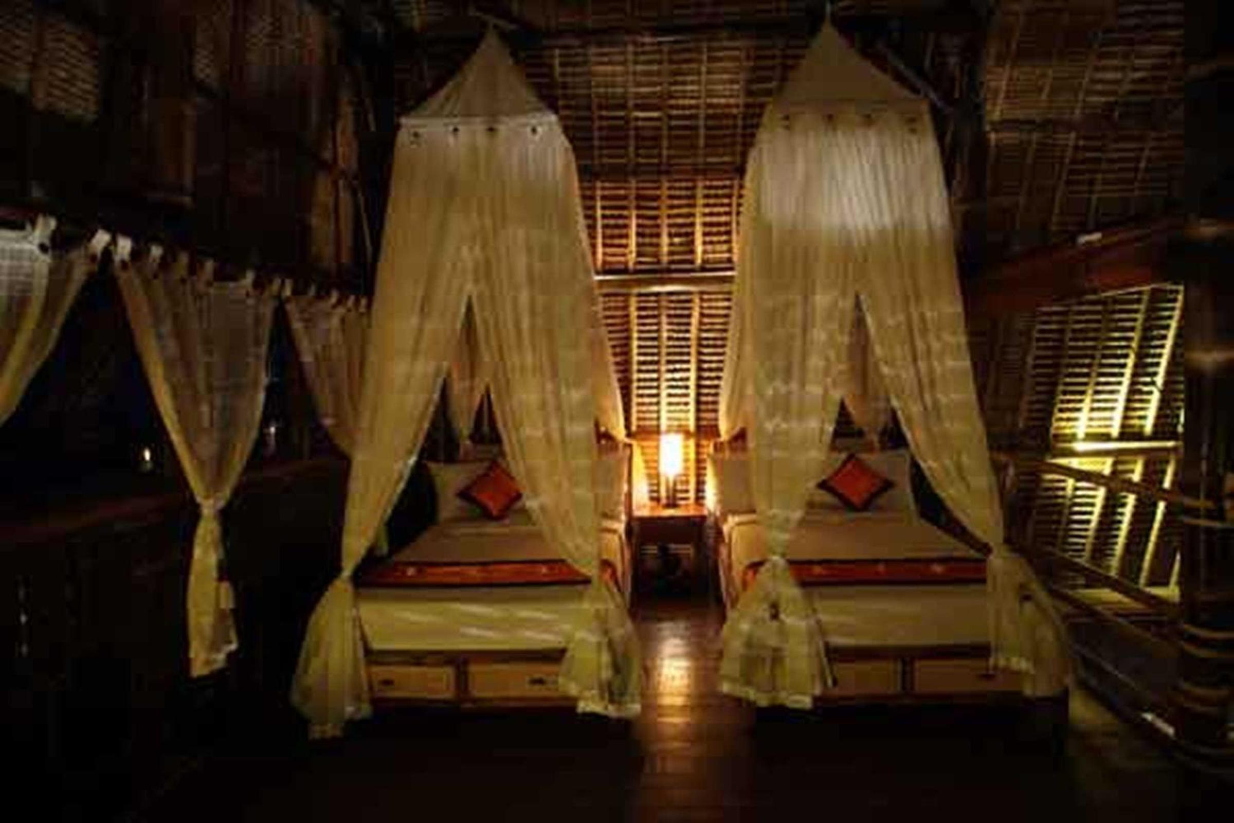 Deluxe Bungalow - Photo 22