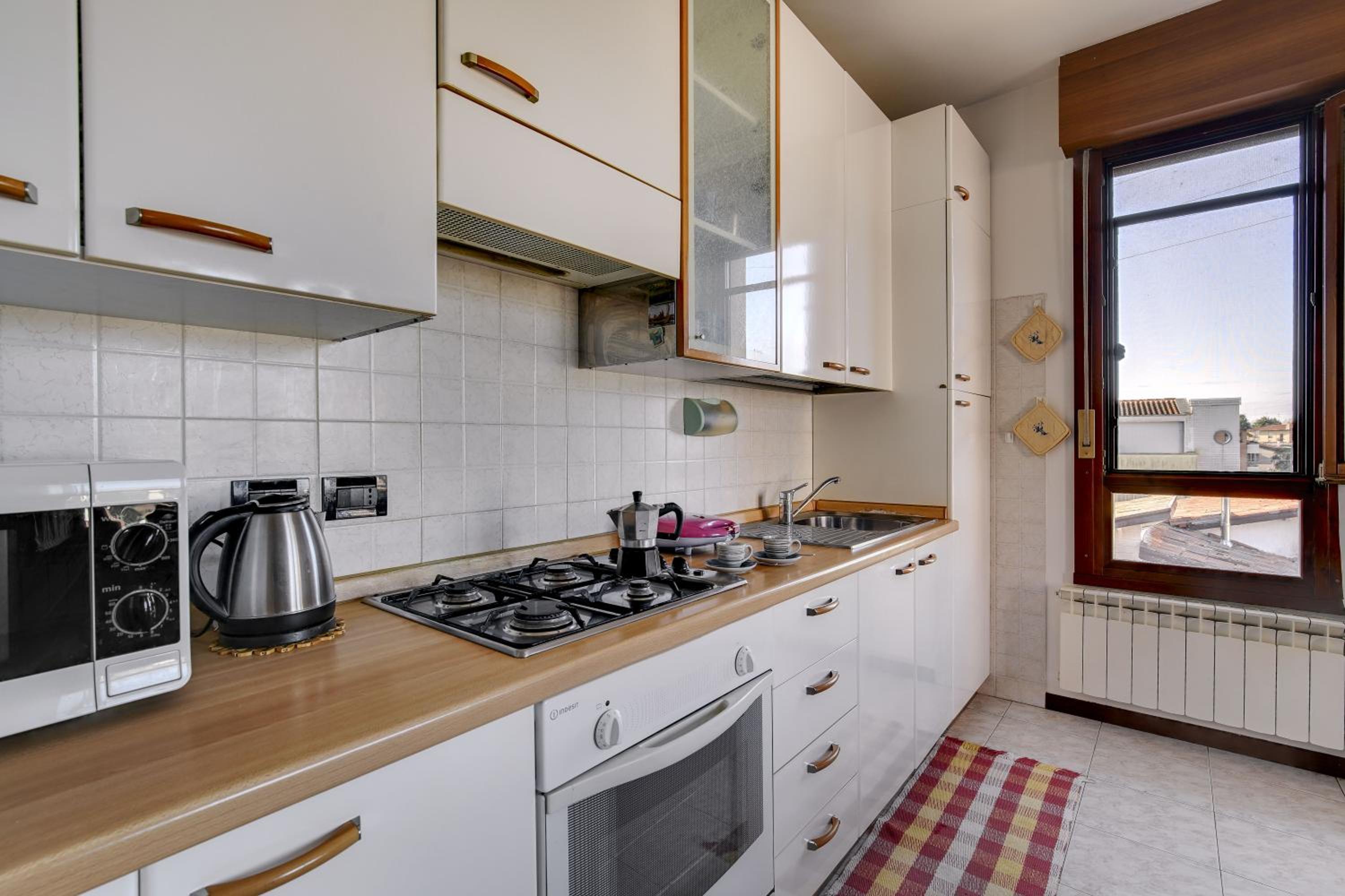 Apartment photo 3