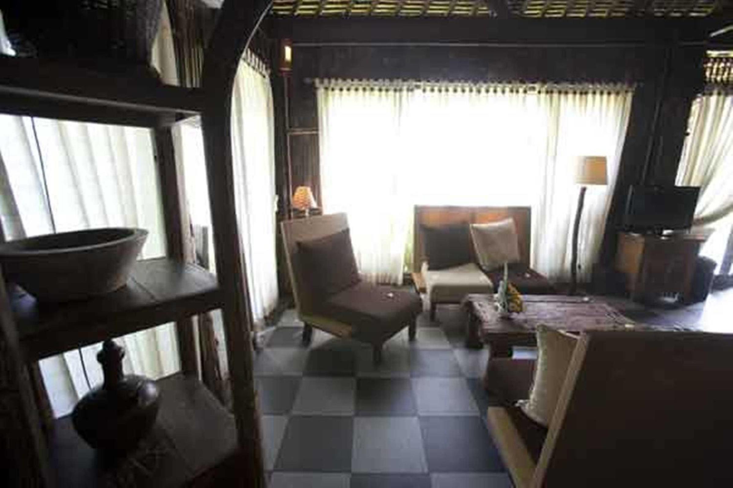 Deluxe Bungalow - Photo 17