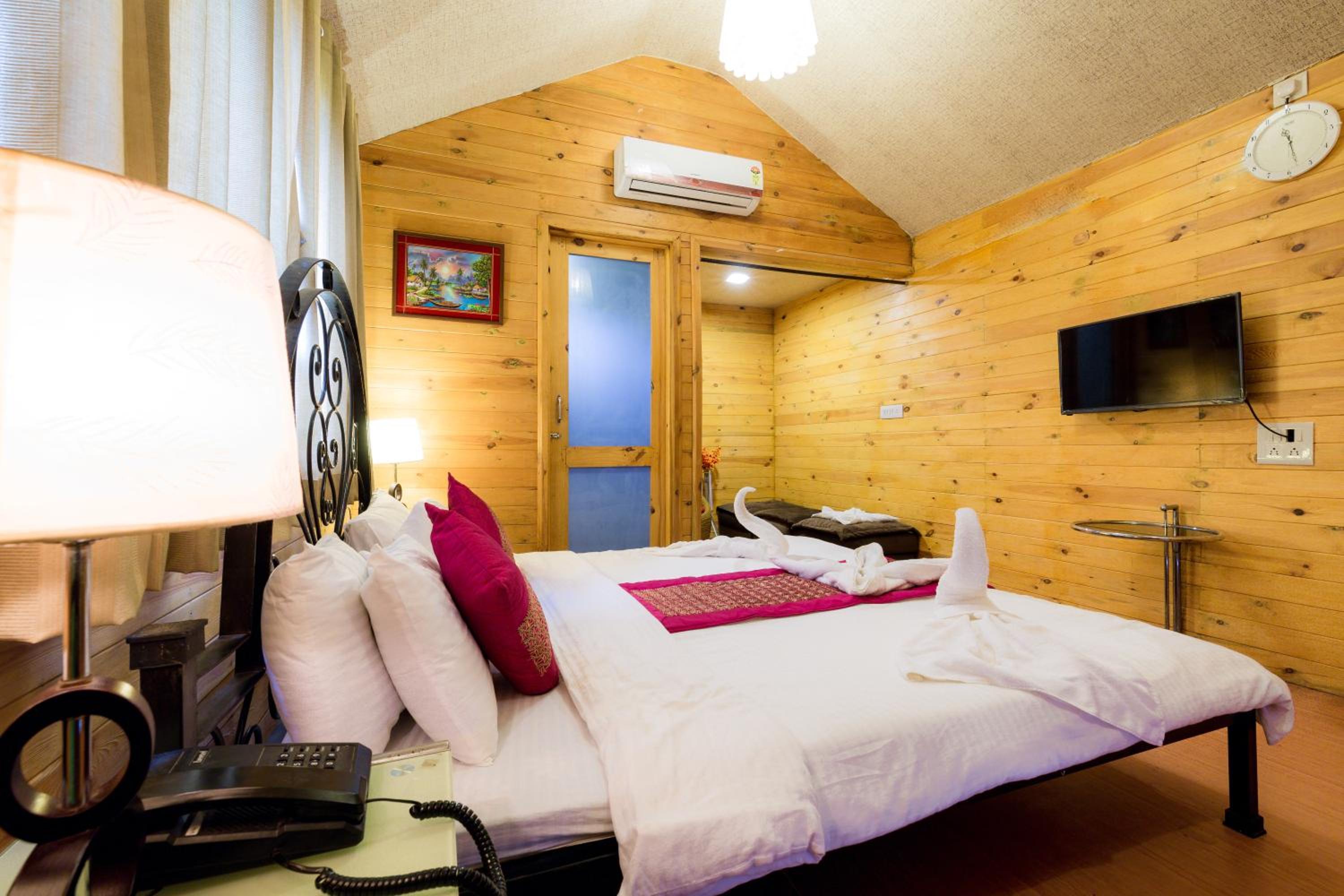 Pinewood Cottage photo 3