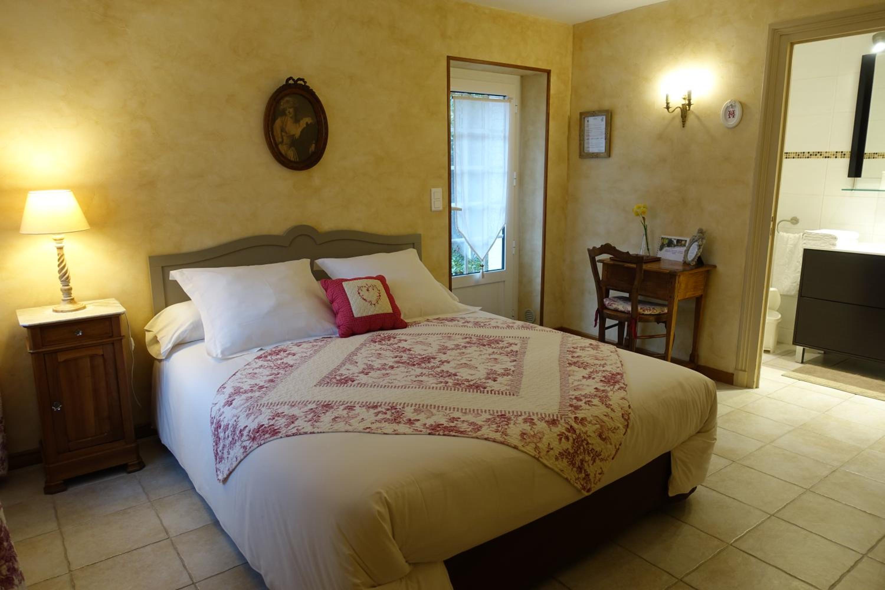 Triple Room with Garden View