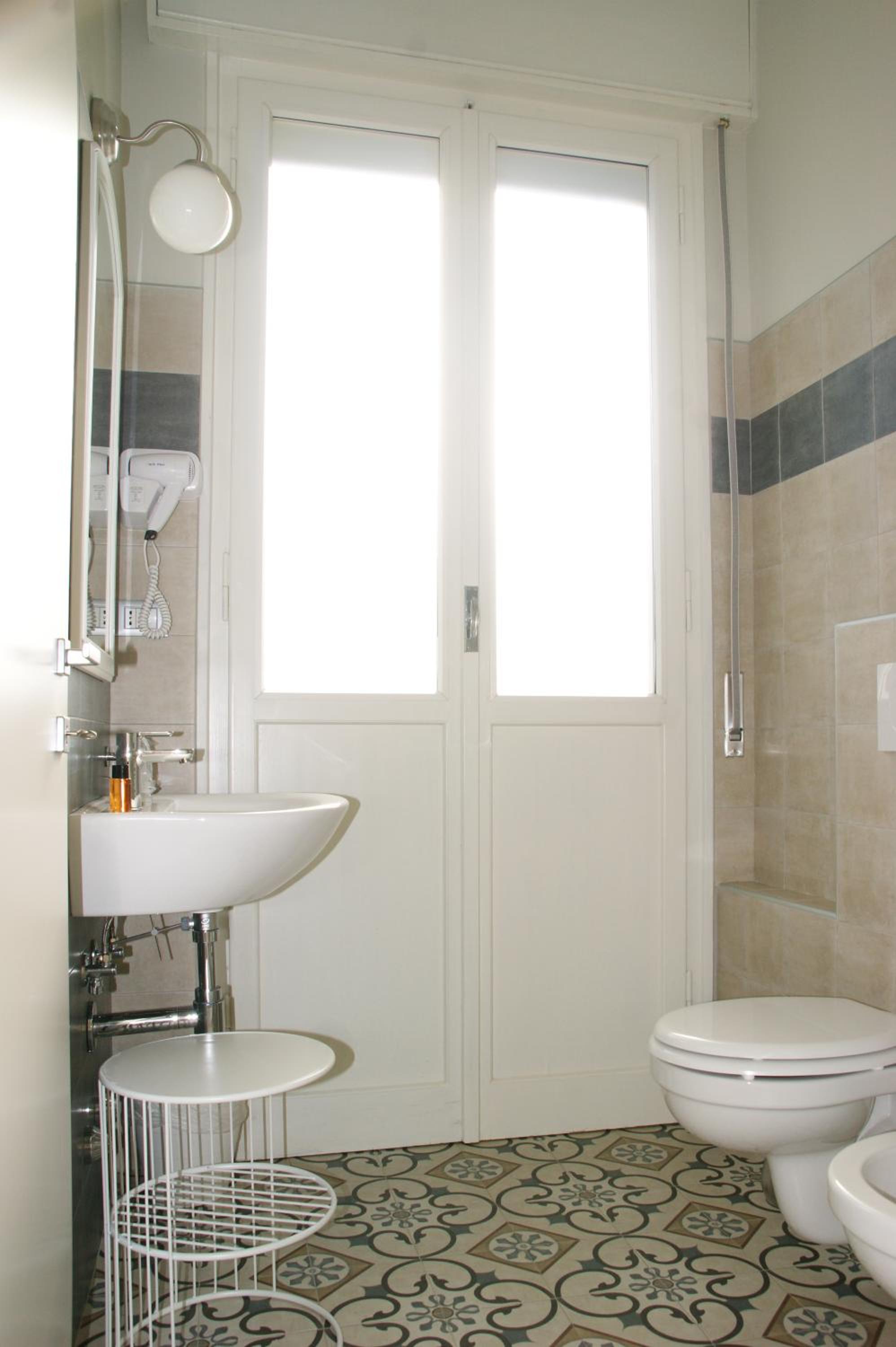 Triple Room - Photo 15