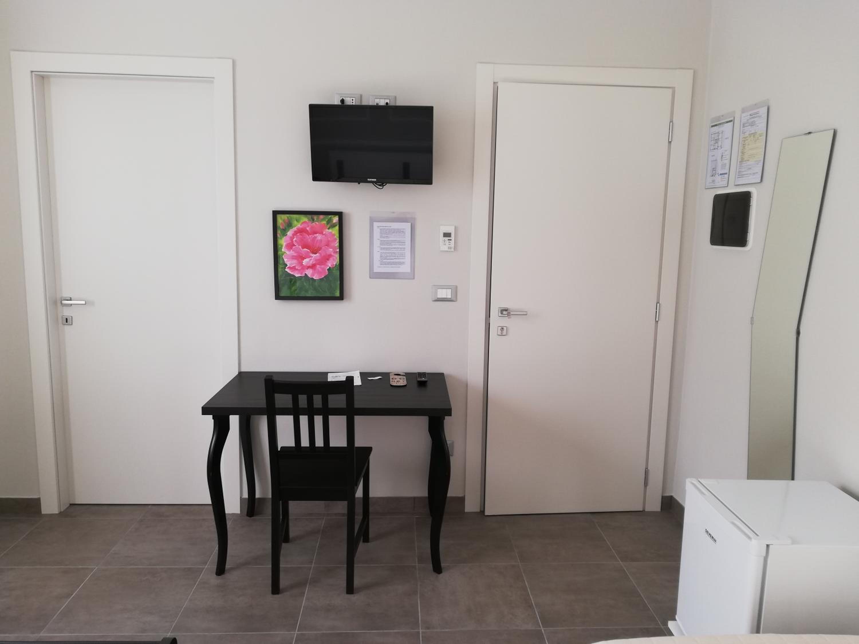 Triple Room - Photo 30