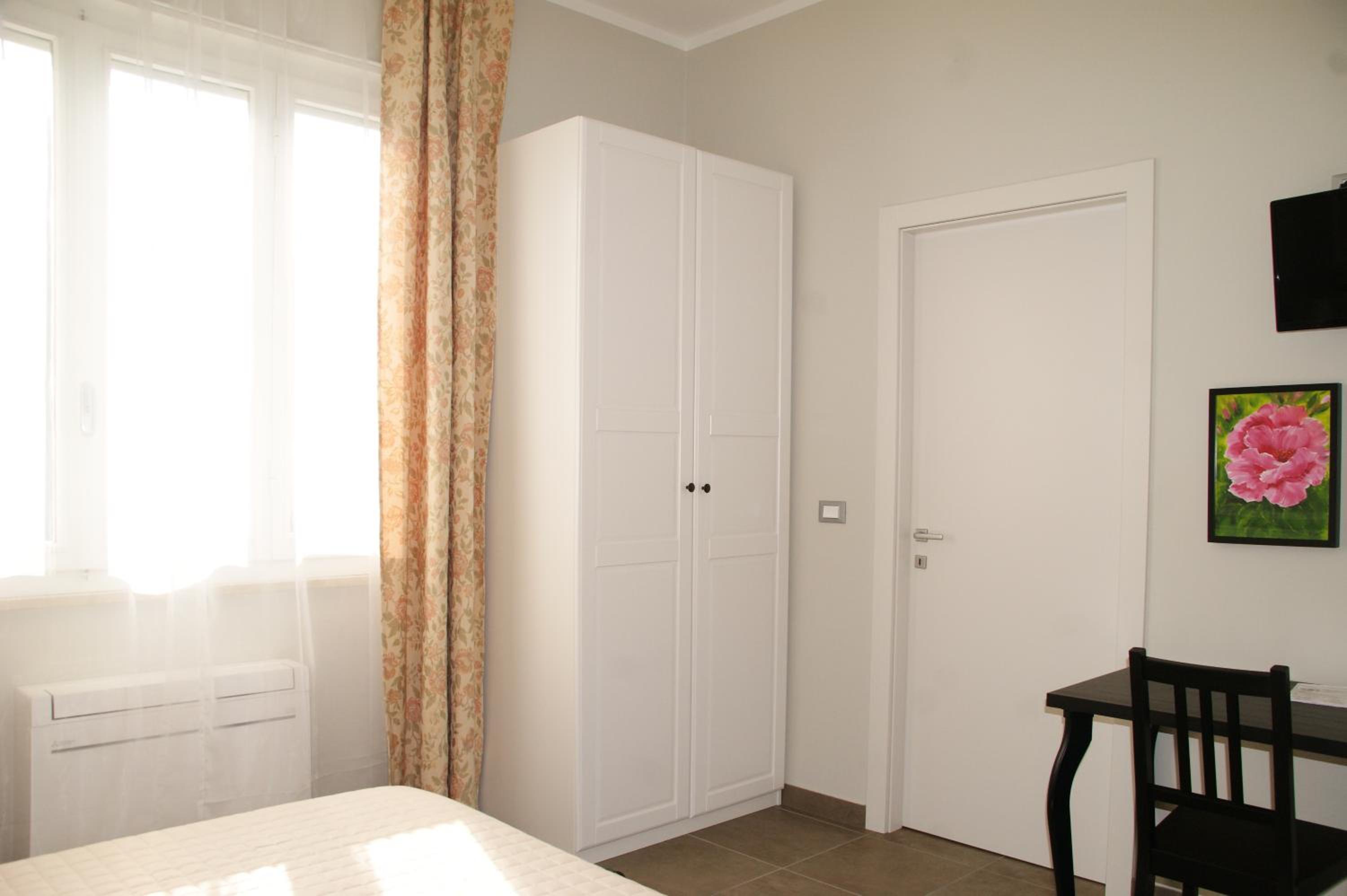 Triple Room - Photo 28