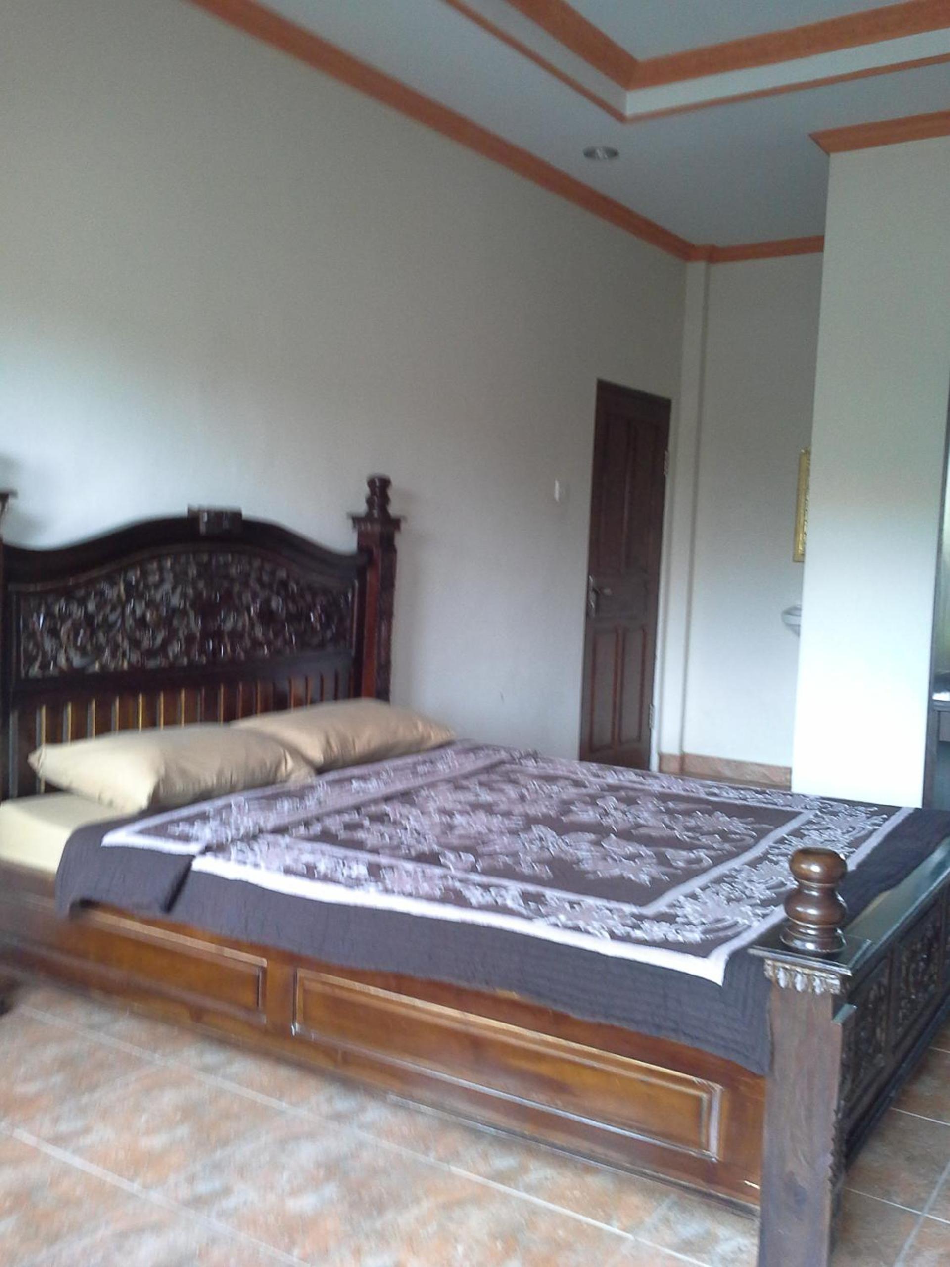 Standard Double Room - Photo 7