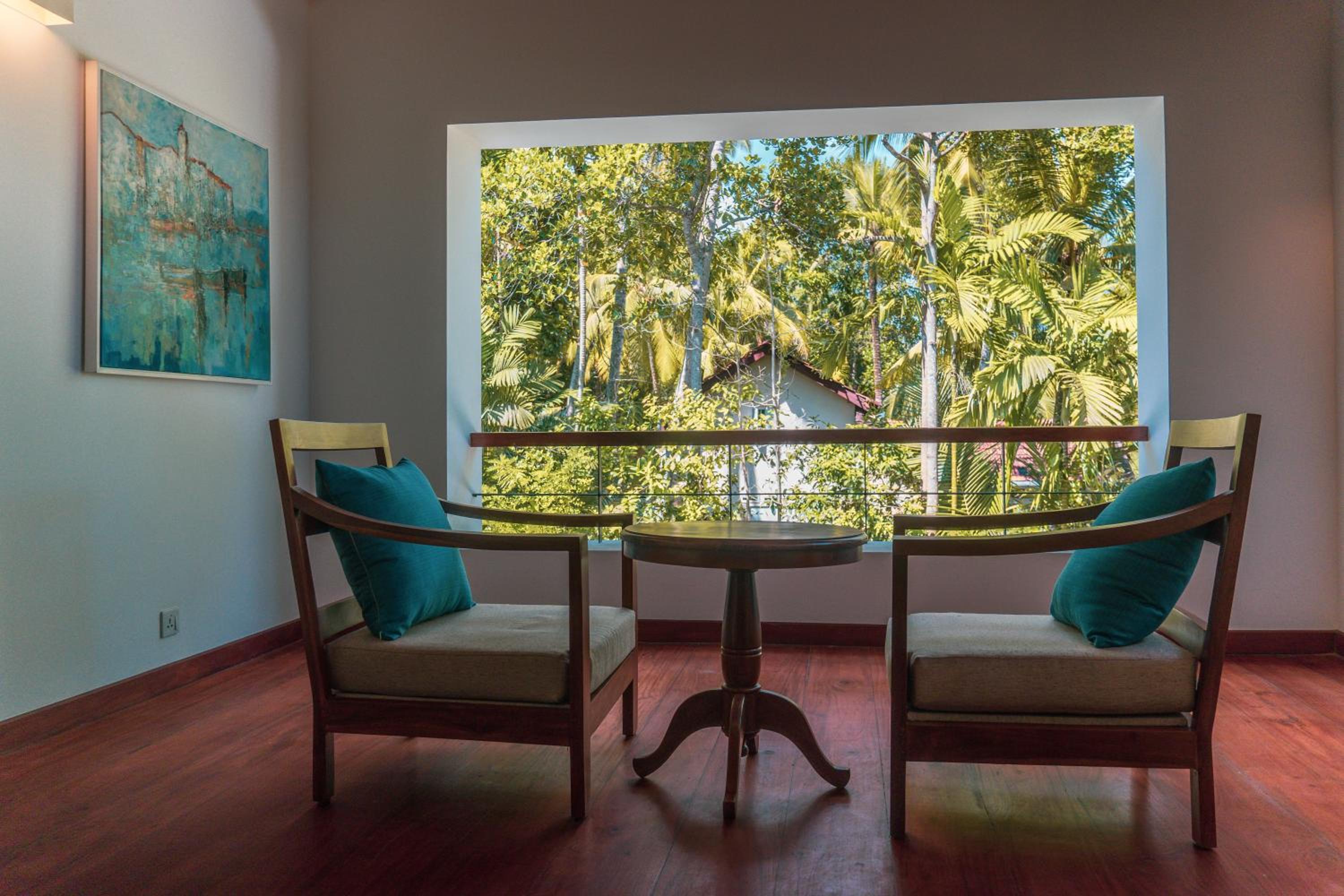 Suite with Balcony - Photo 7