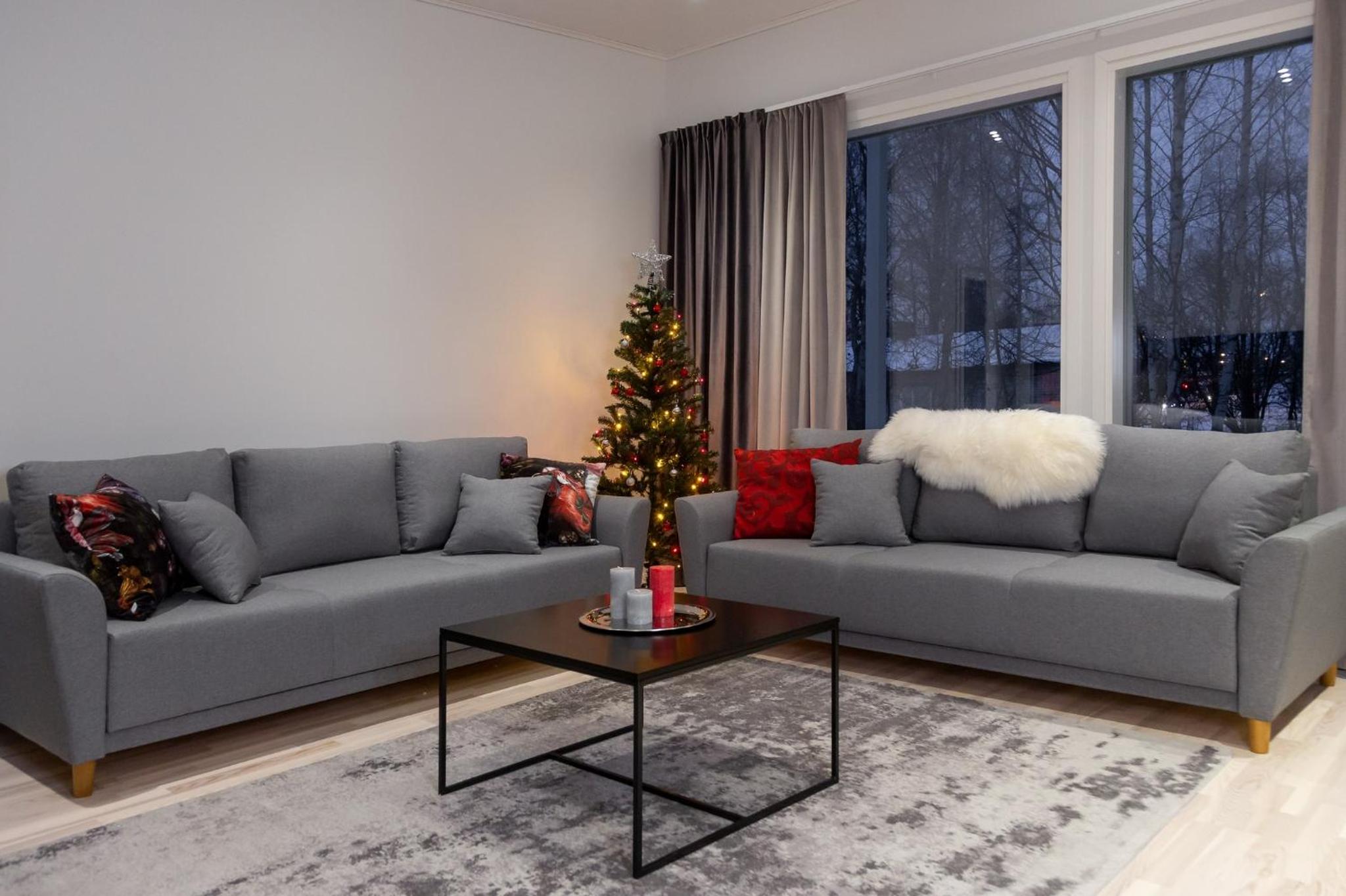 Two-Bedroom Apartment - Photo 3