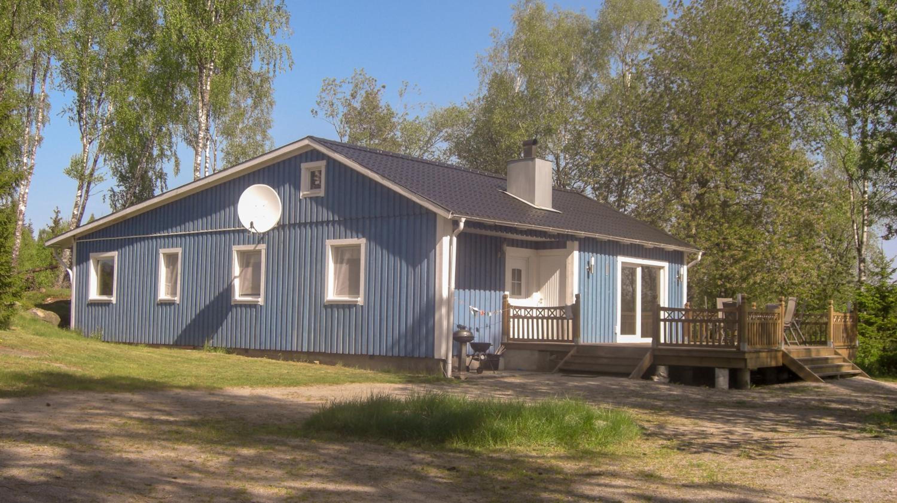 Four-Bedroom House photo 3