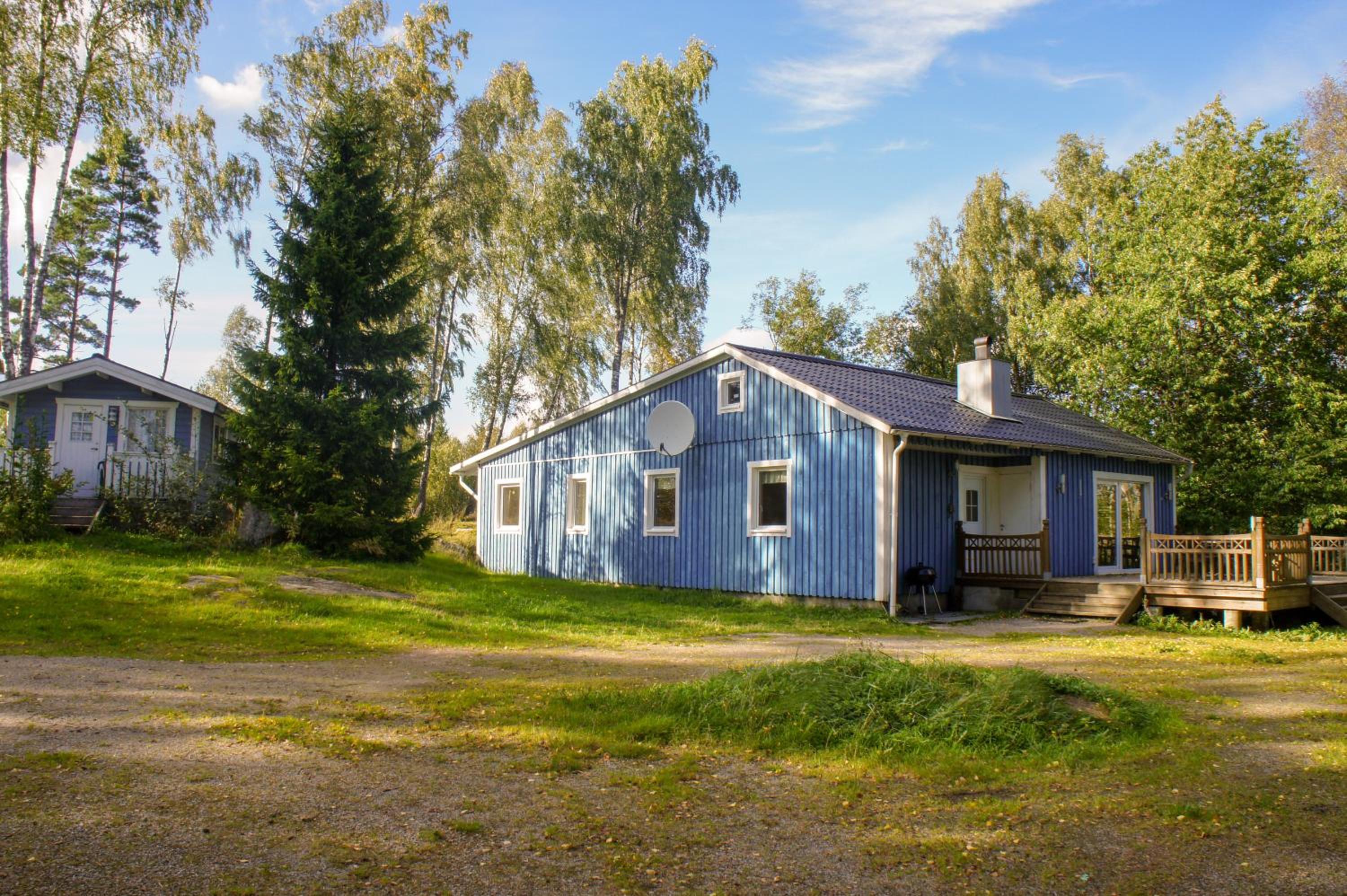 Four-Bedroom House photo 2