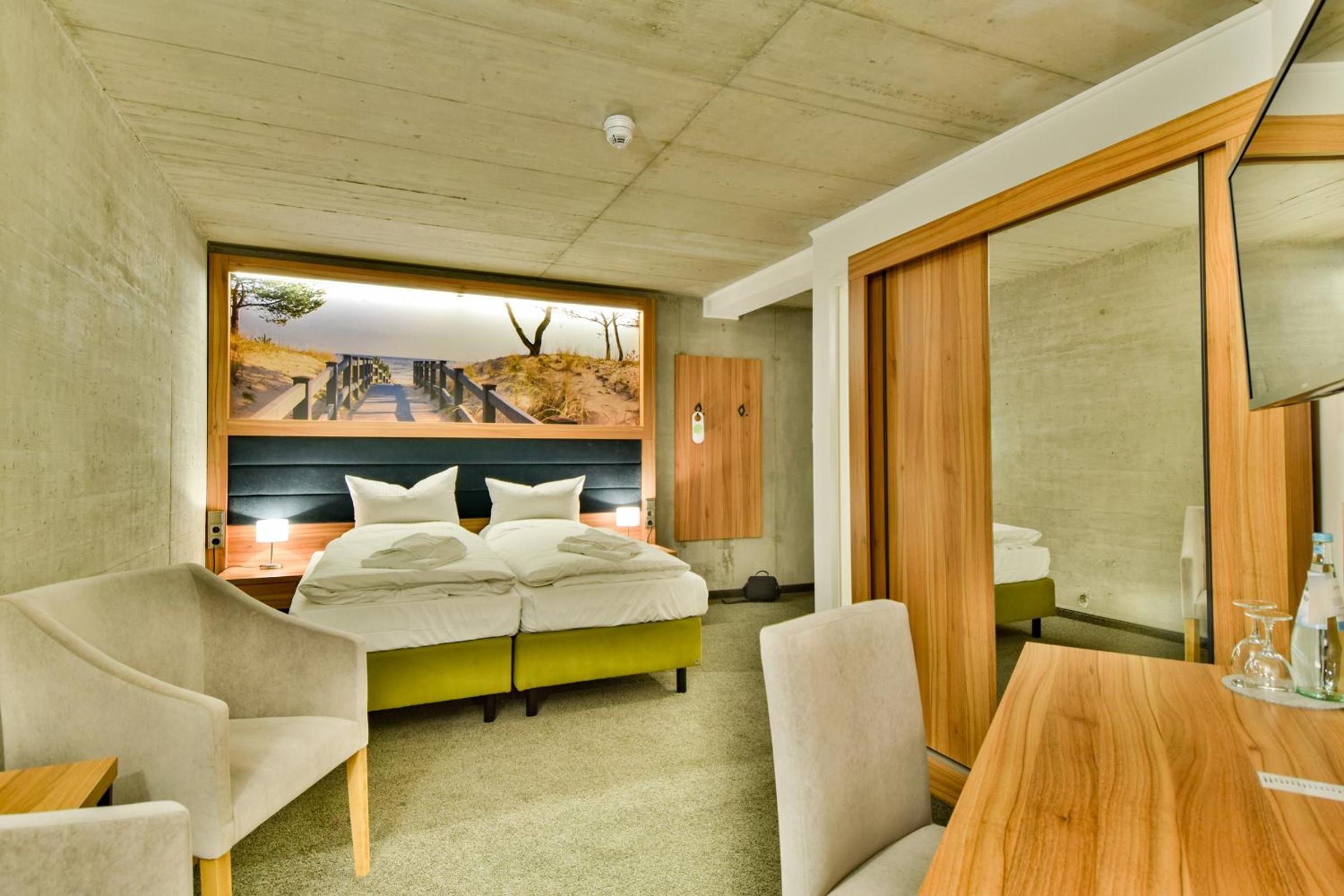 Double Room with Sea View photo 2