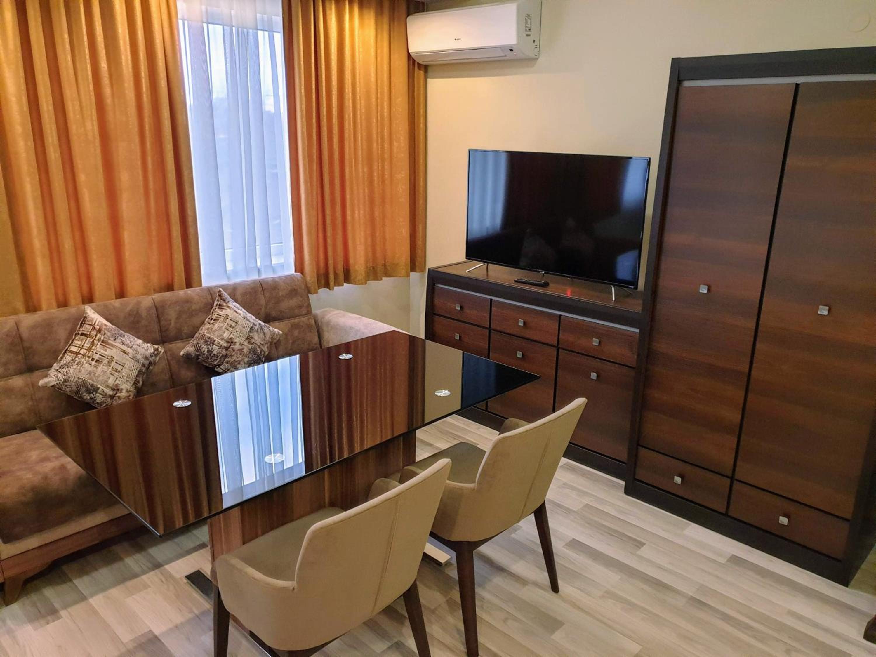 Deluxe Double Studio - Photo 1