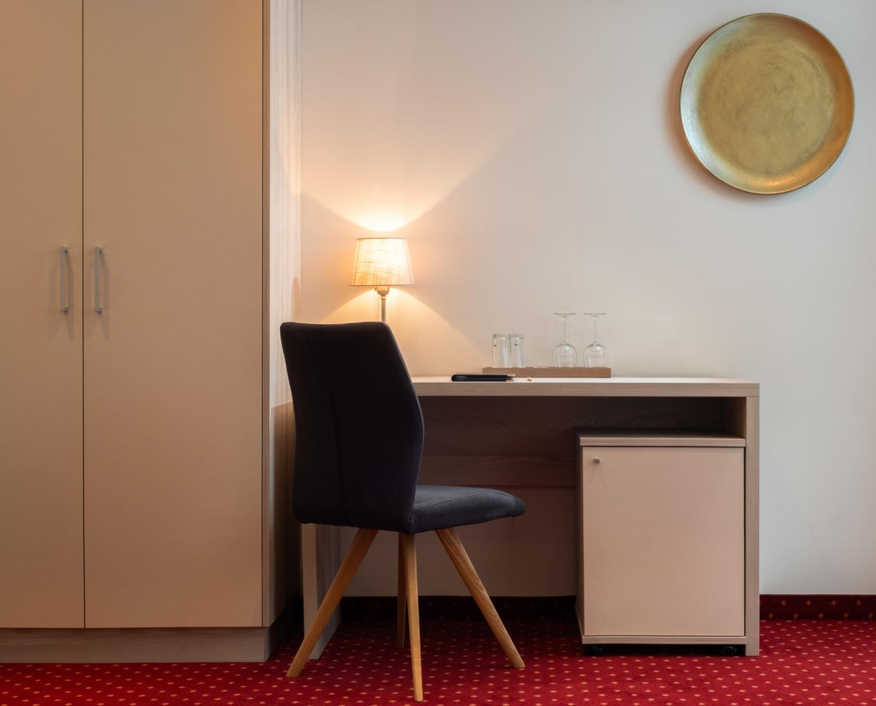 Standard Plus Double Room - Photo 2