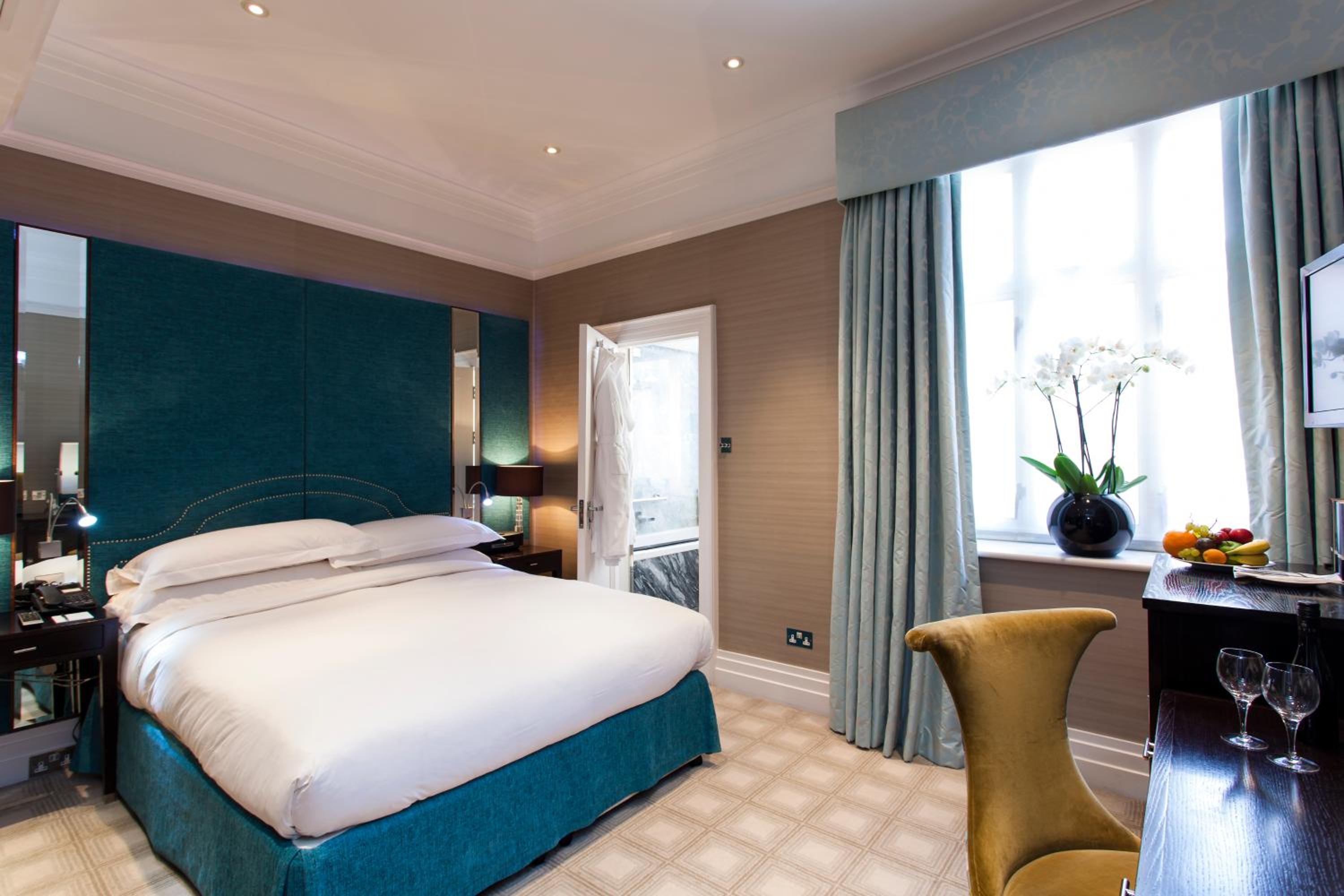 Capital Townhouse Classic Room