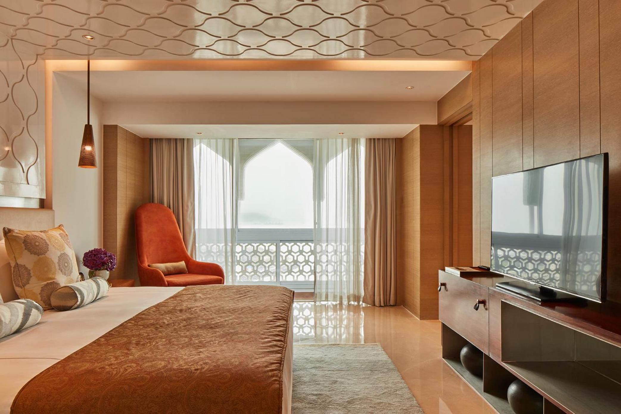 Apollo Suite Sea View with complimentary one way Airport Transfer and daily evening cocktails at Taj Club Lounge