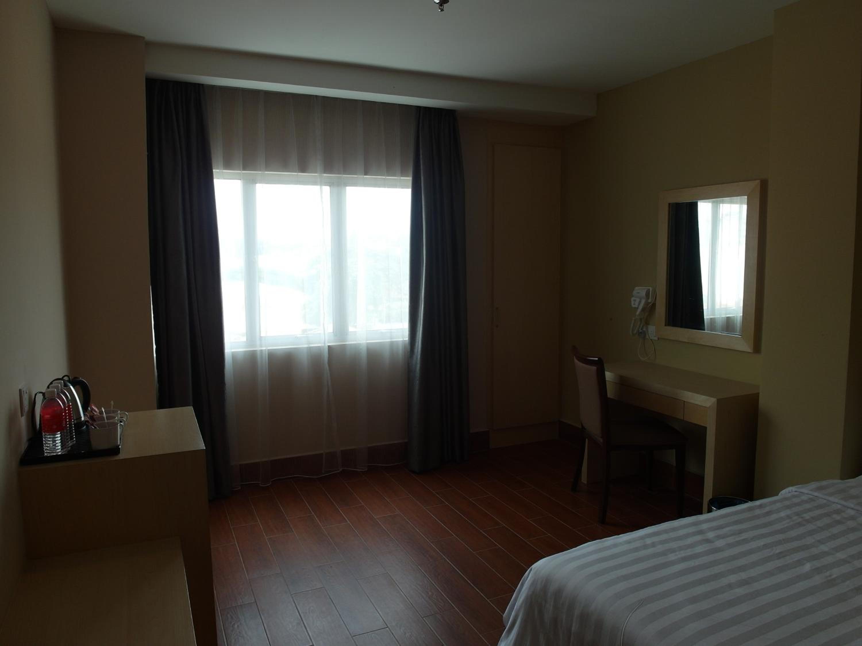 Metro Hotel @ KL Sentral — photo 102