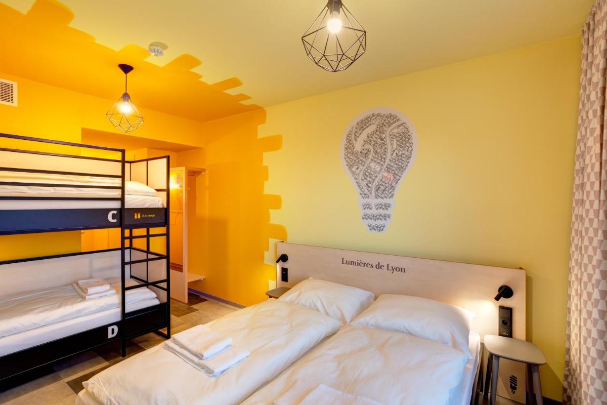 Standard Quadruple Room photo 3