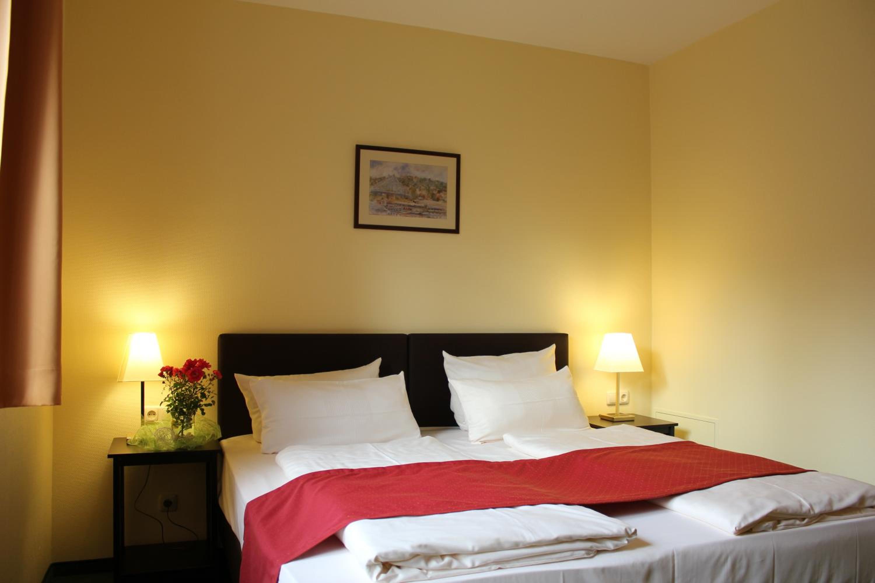 Double Room - Photo 1