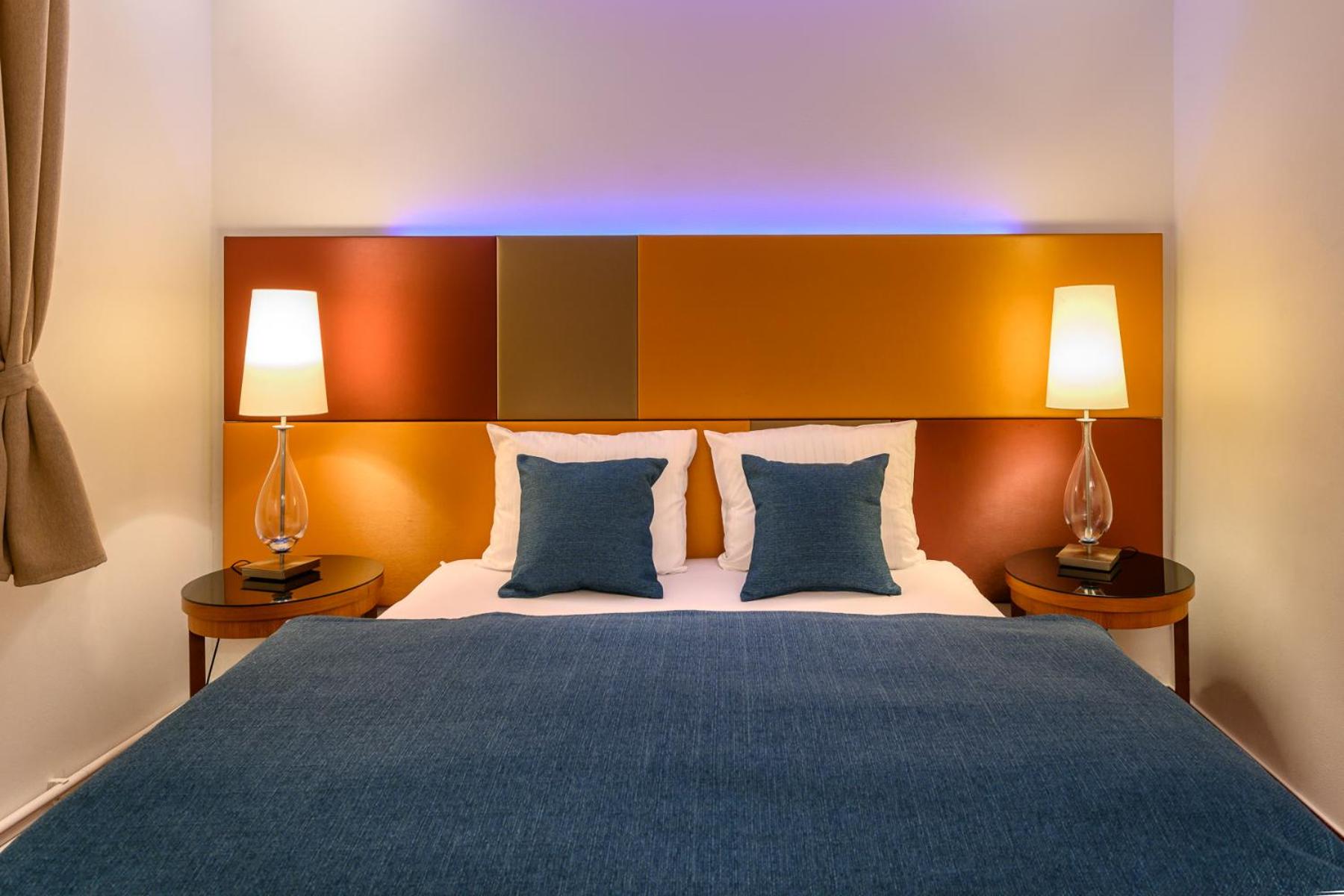 Deluxe Double Room with Shower photo 2