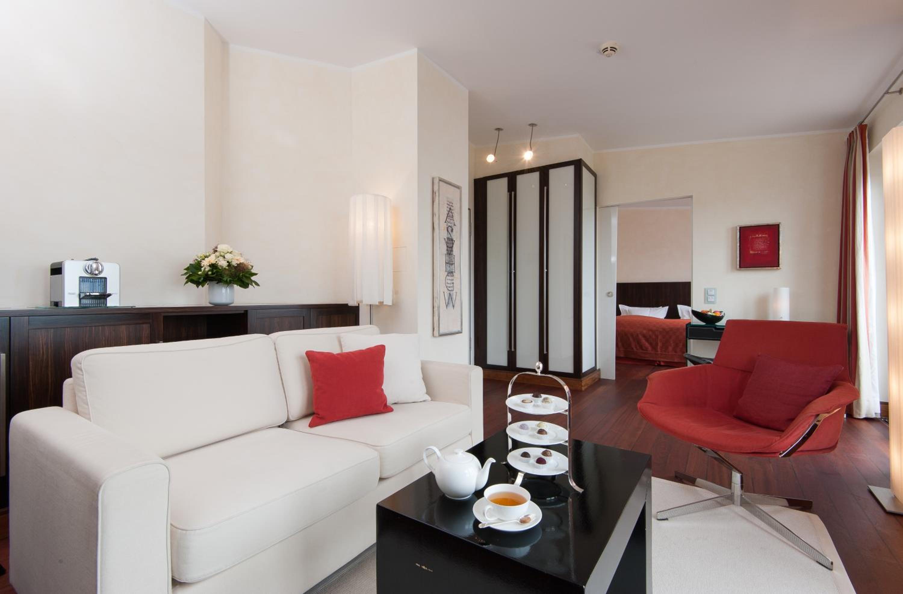 Junior Suite with Sea View photo 1