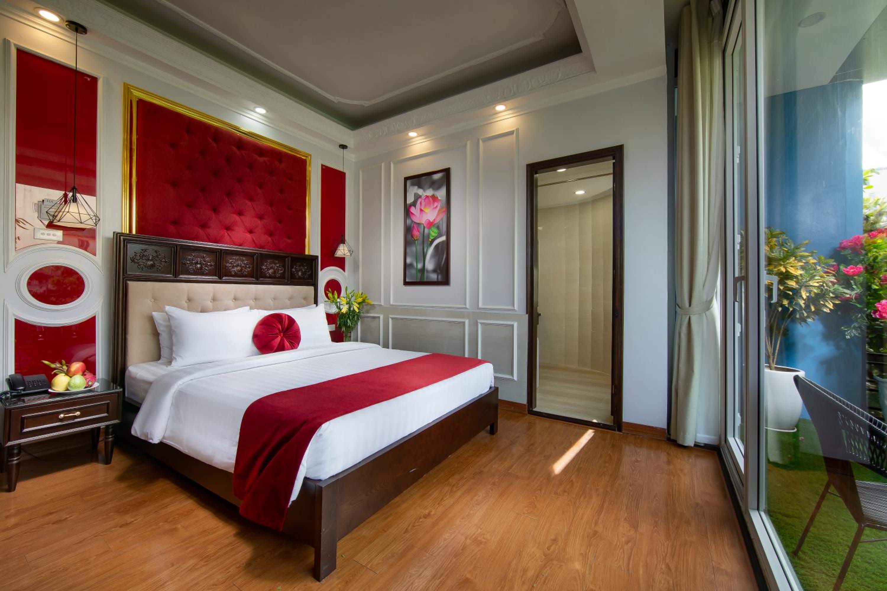 Premium Suite Large Balcony City View  photo 2