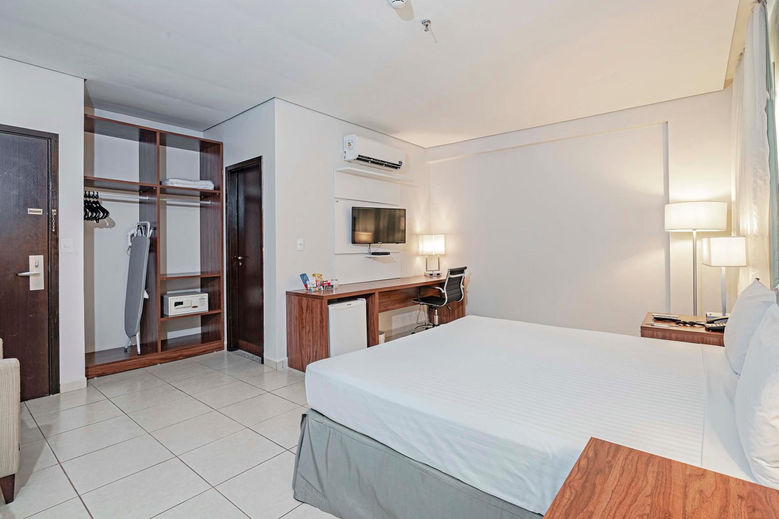Deluxe Double Room photo 3