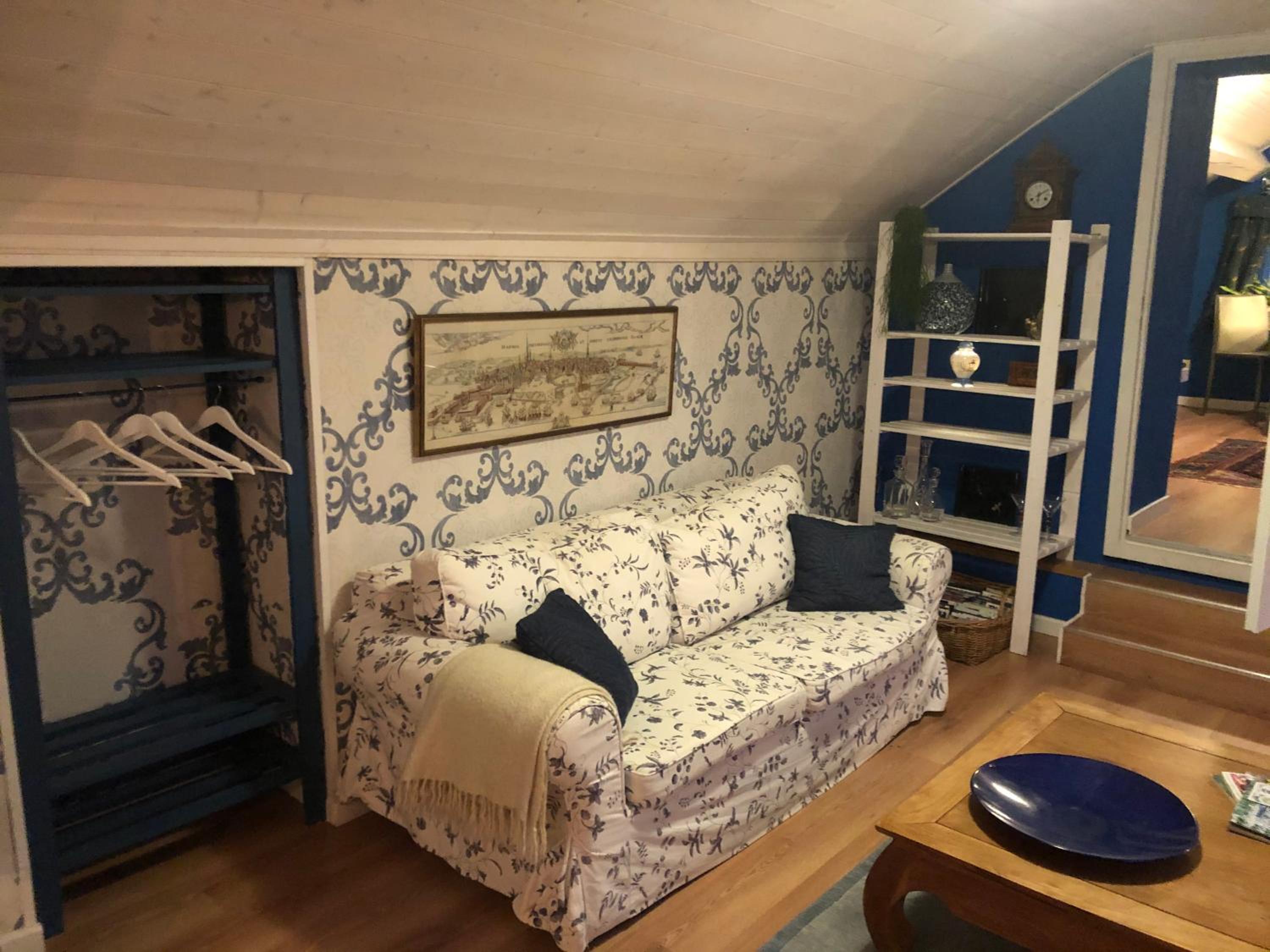 Double Room with Shower photo 1