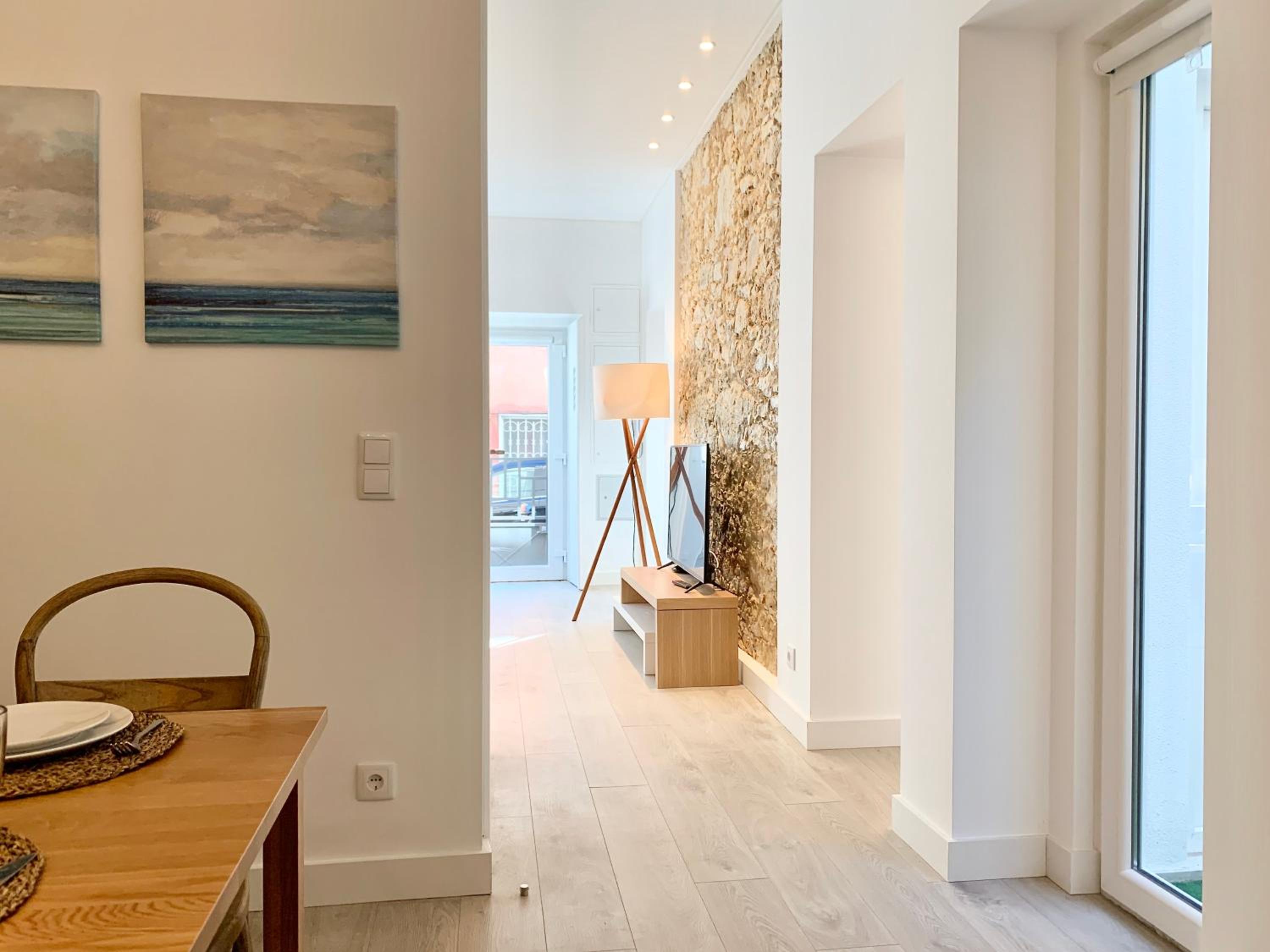 Three-Bedroom Villa - Photo 7