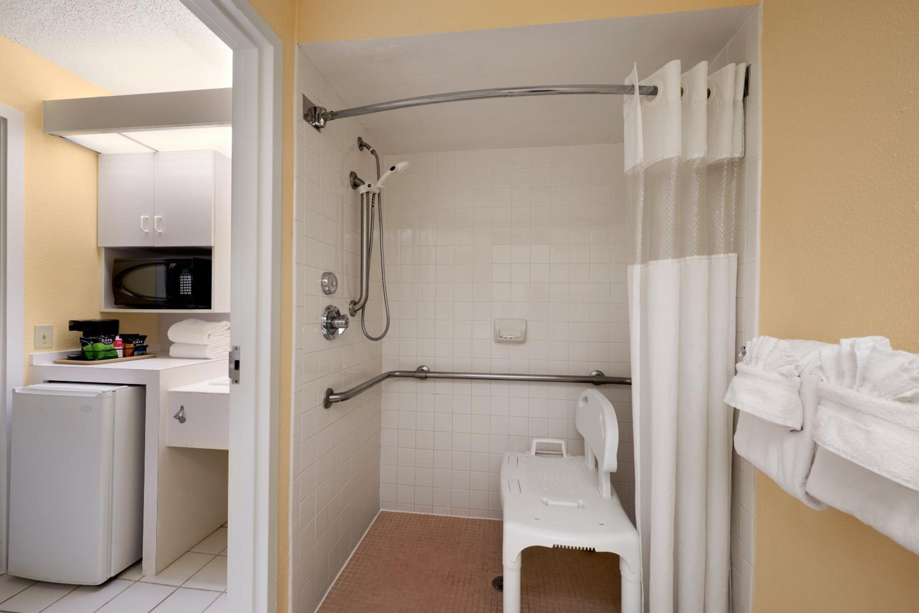 Ramada by Wyndham Kissimmee Gateway - Free Theme Park Shuttle, Fotografia 6