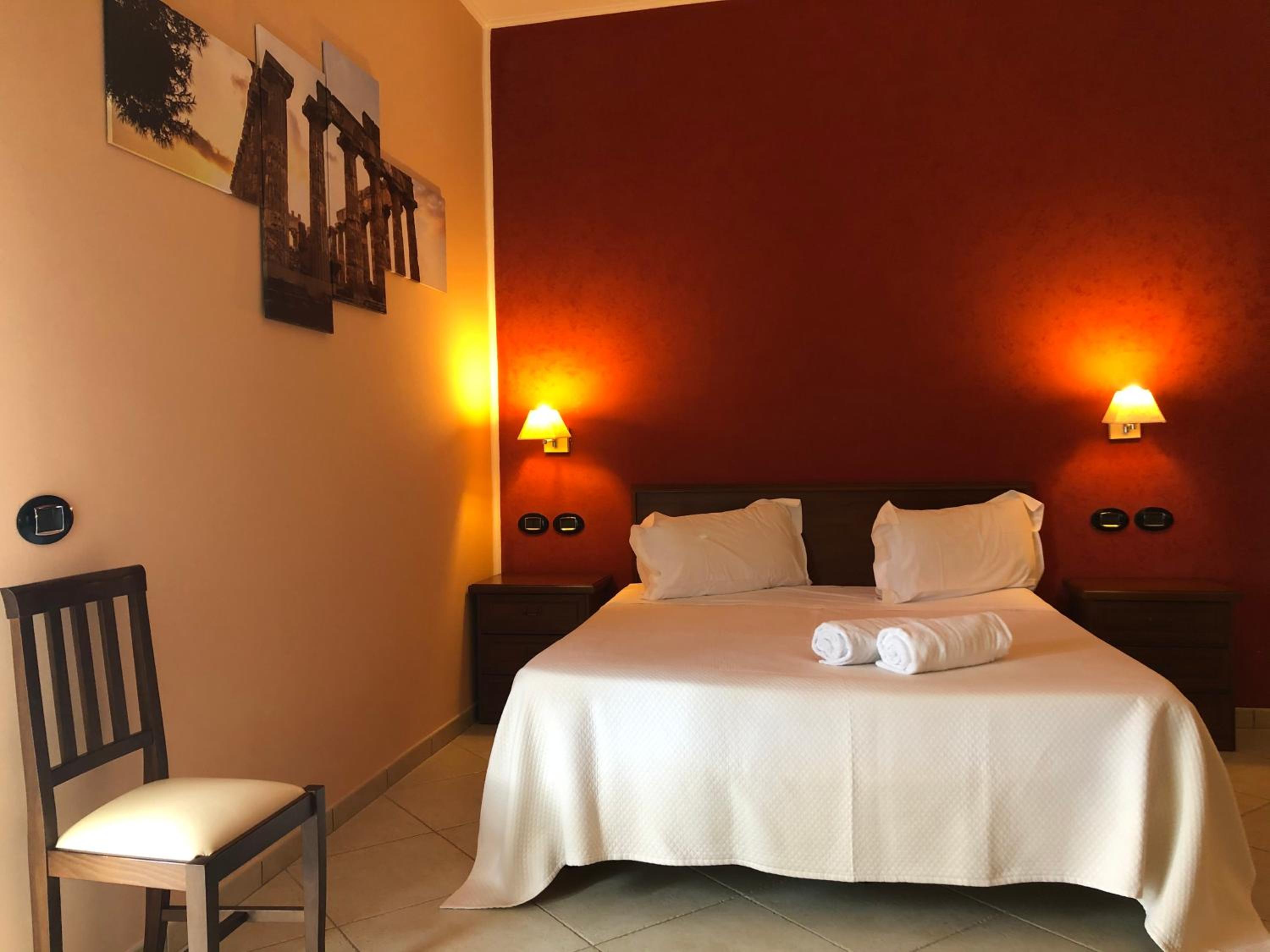 Deluxe Family Room - Photo 3