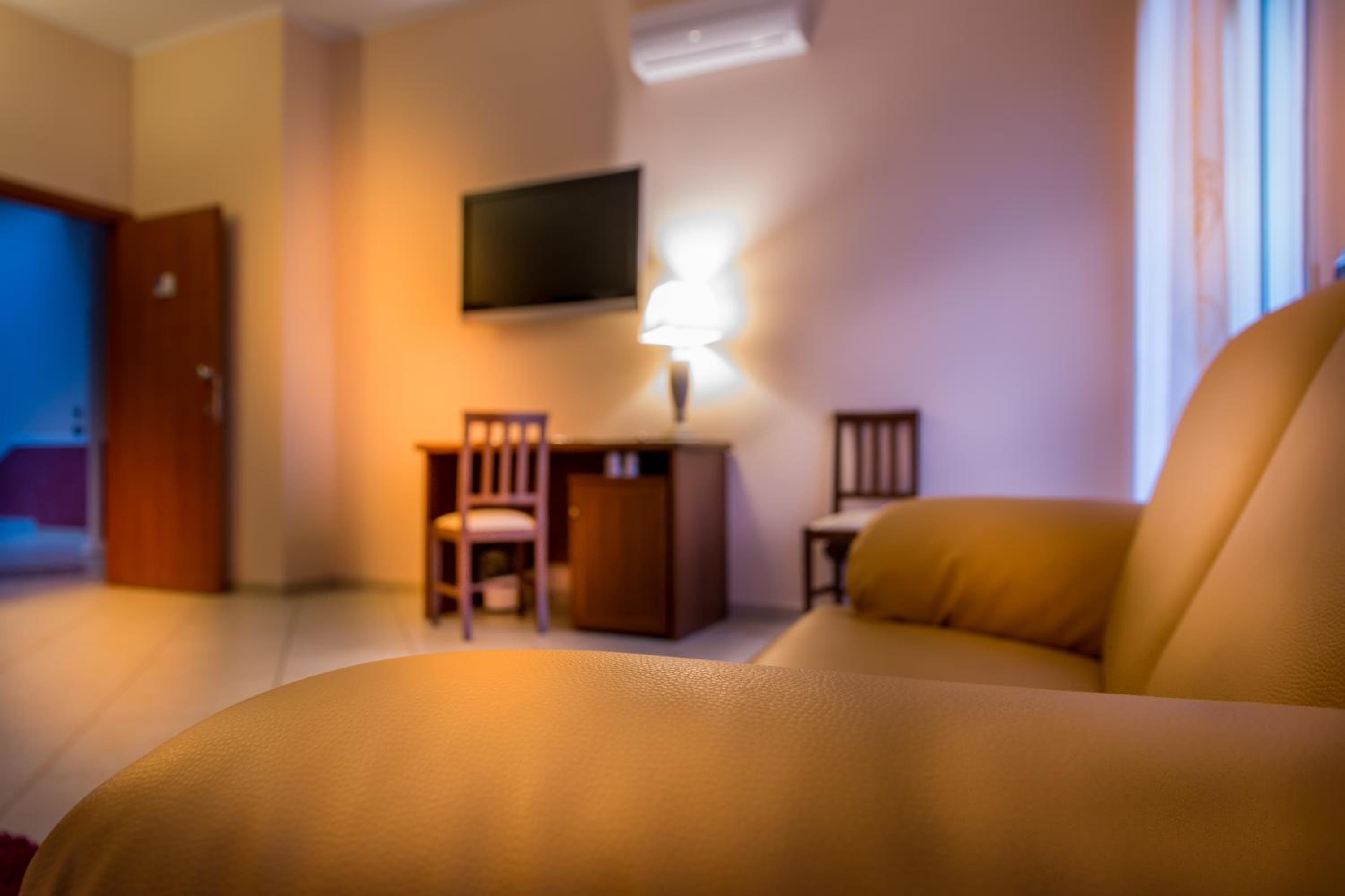 Deluxe Family Room - Photo 4