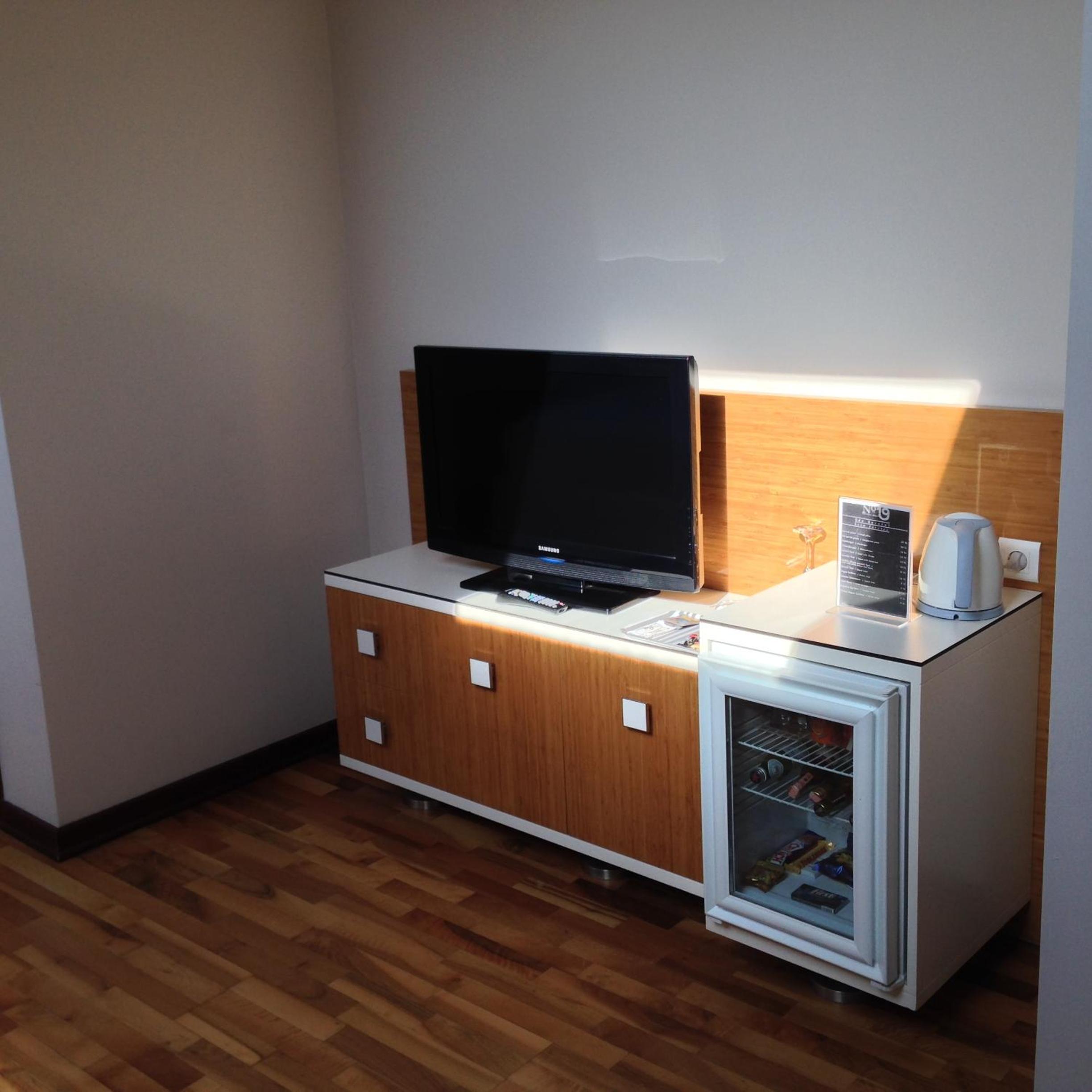 Penthouse Suite - Photo 12