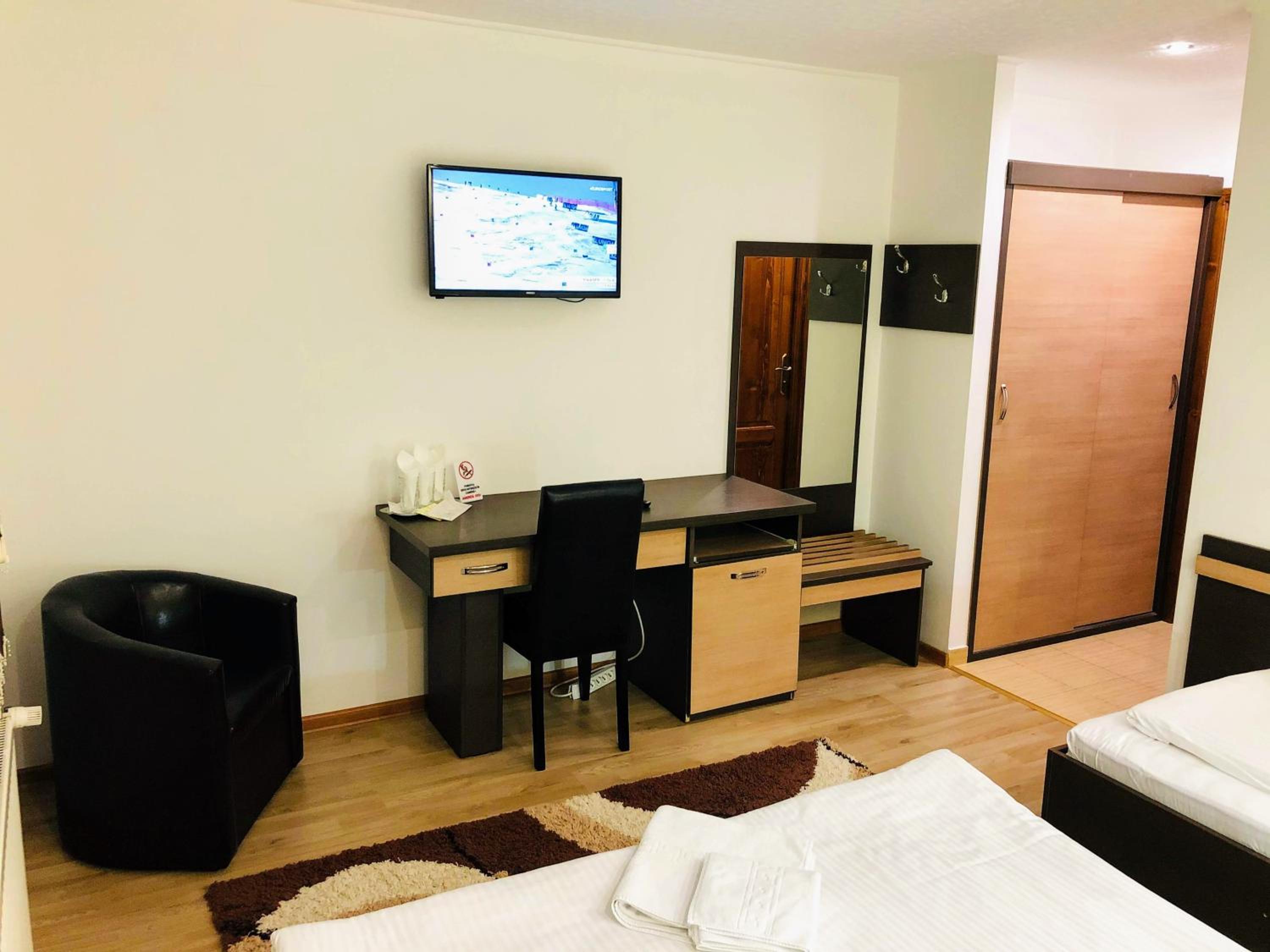 Superior Triple Room - Photo 4