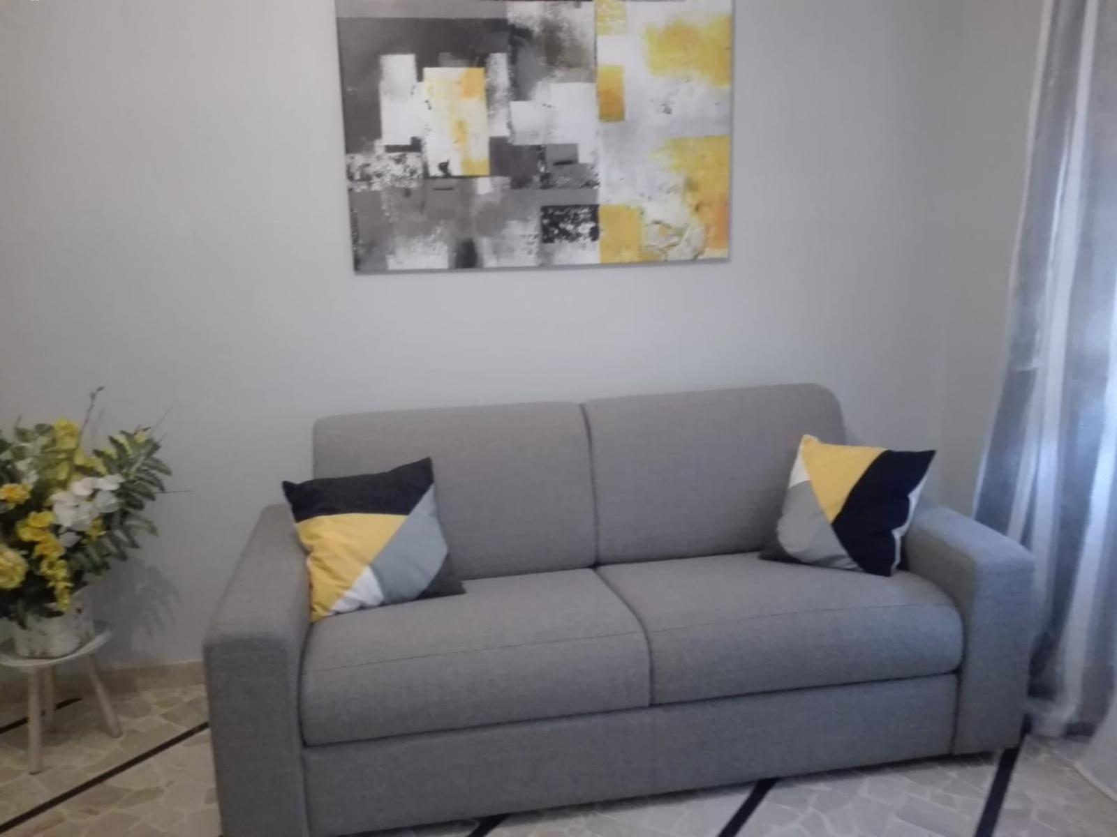 Two-Bedroom Apartment - Photo 20