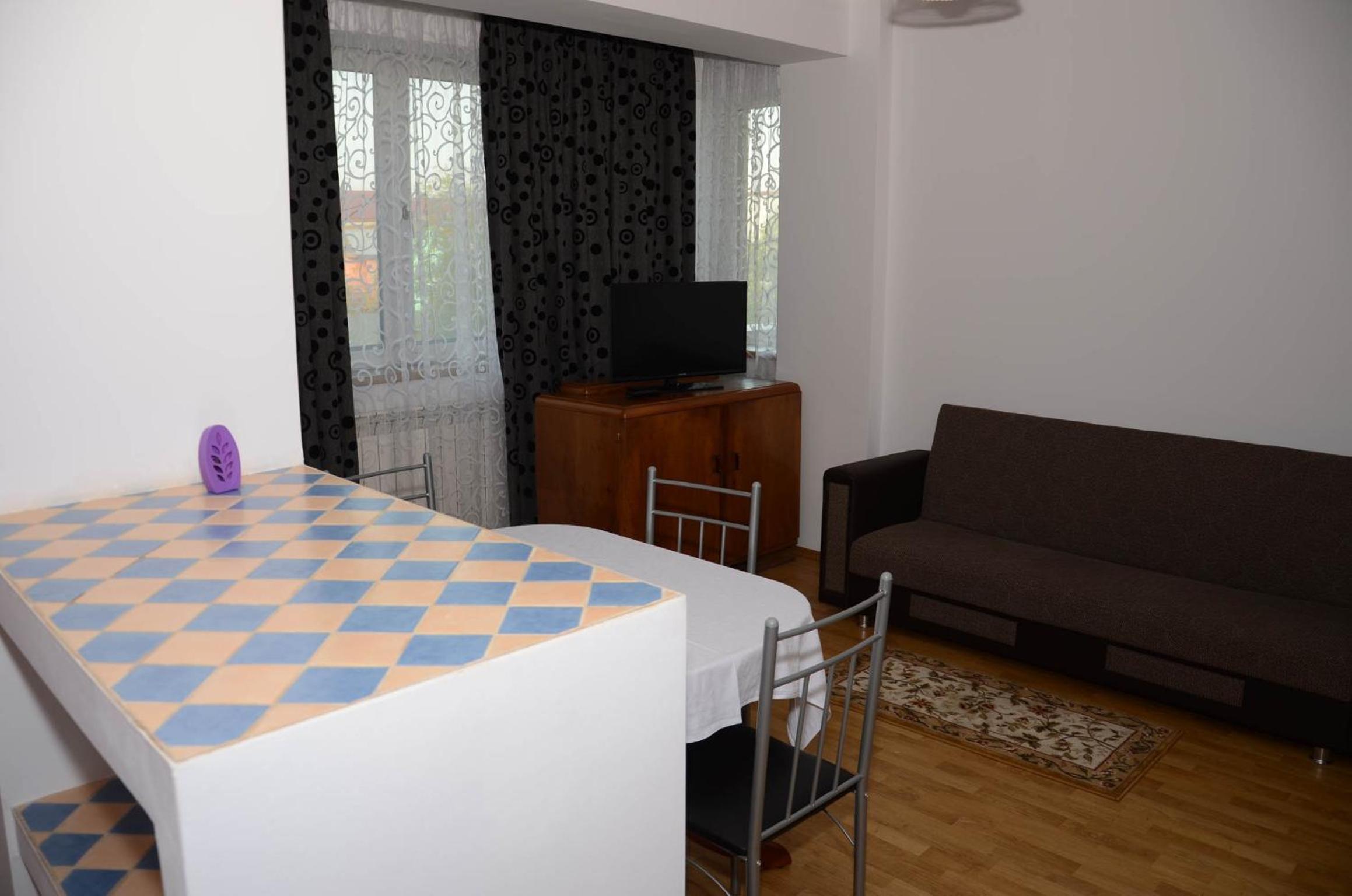 One-Bedroom Apartment with Balcony