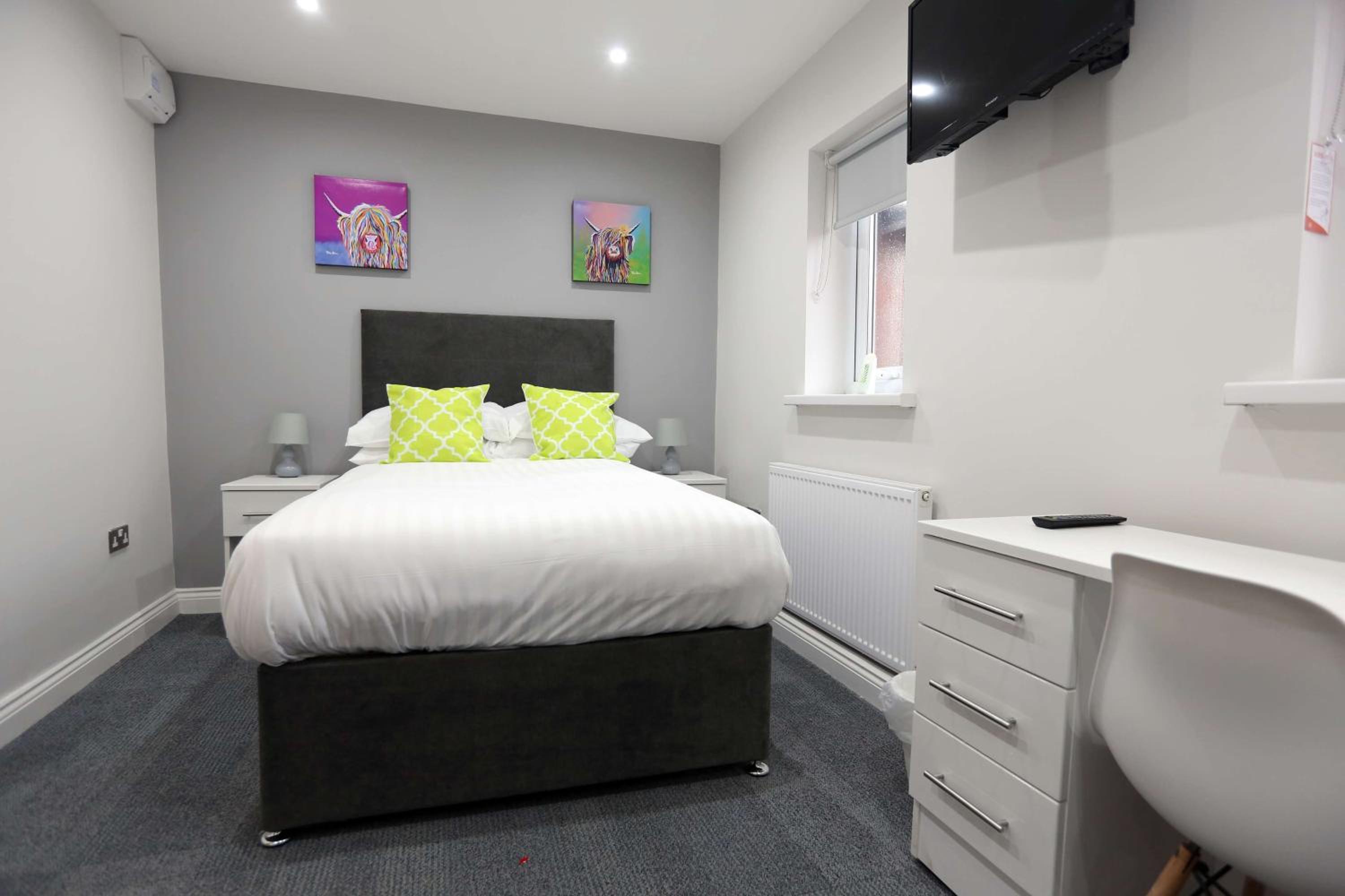 Standard Double or Twin Room photo 2