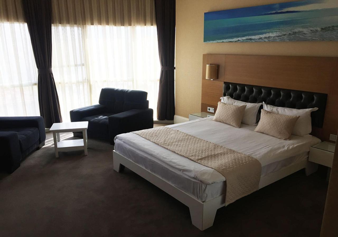 Deluxe Double Room - Photo 1
