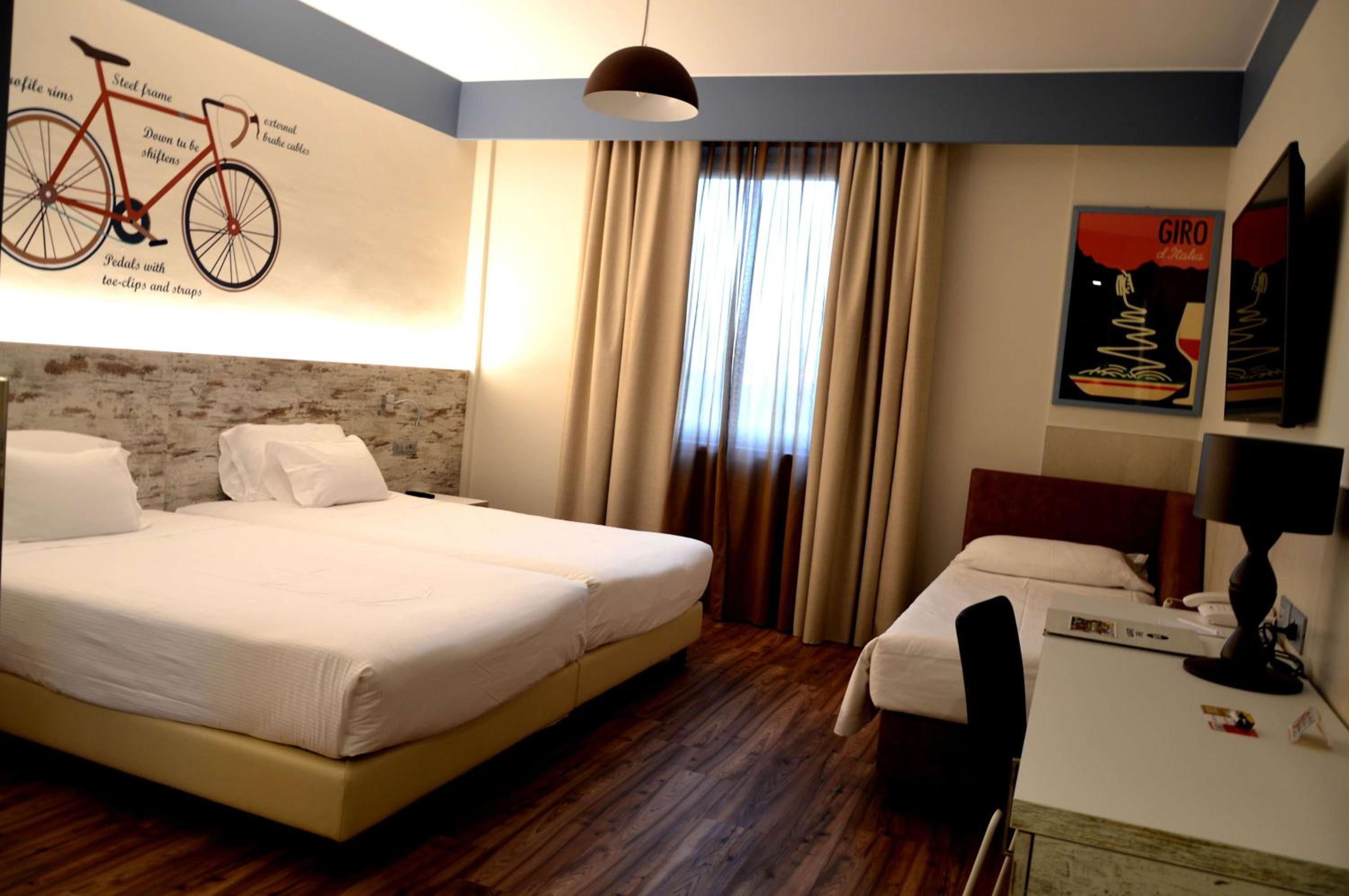 Comfort Twin Room with Single Sofa Bed