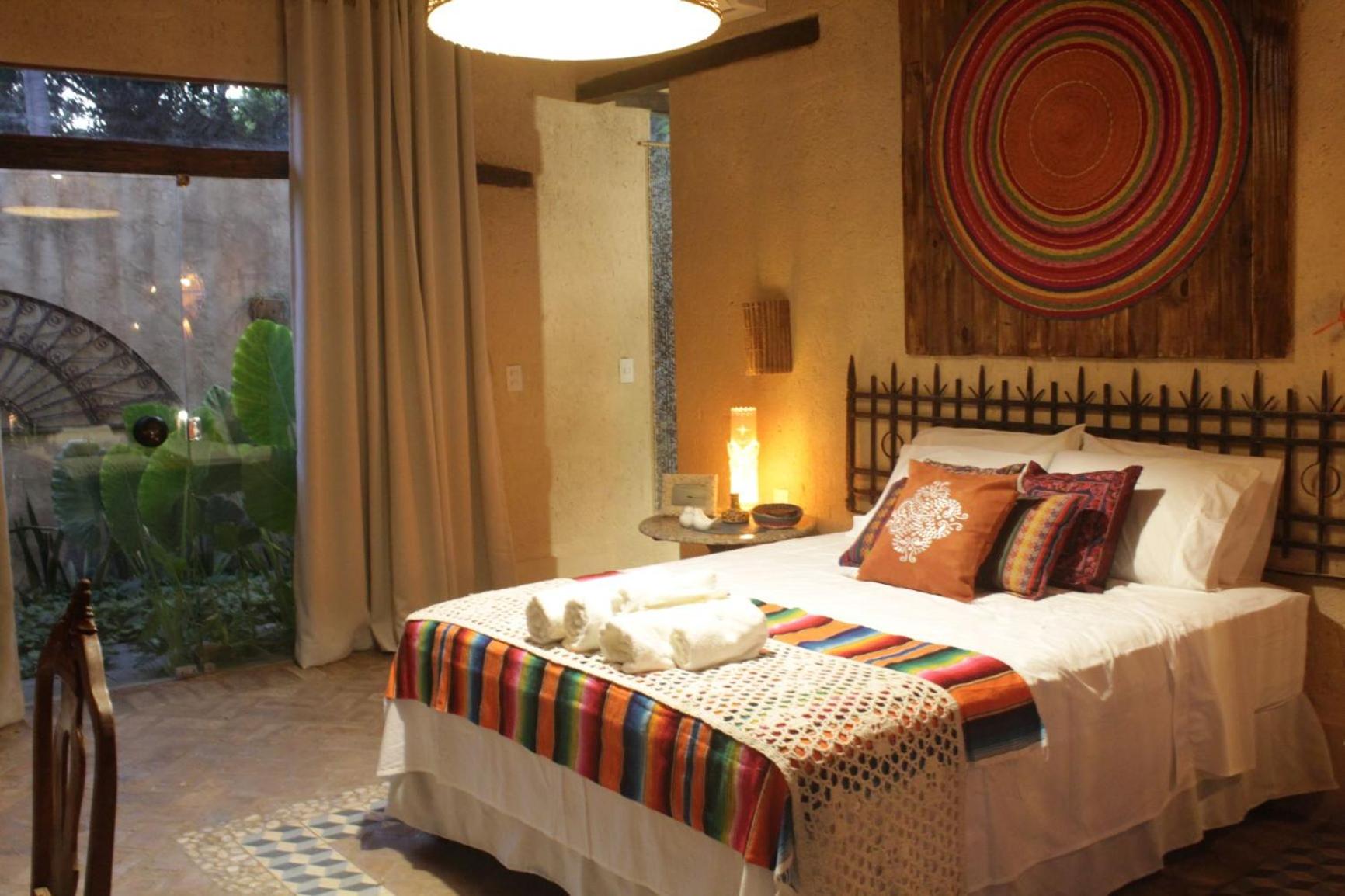 Deluxe Double Room with Balcony - Photo 21