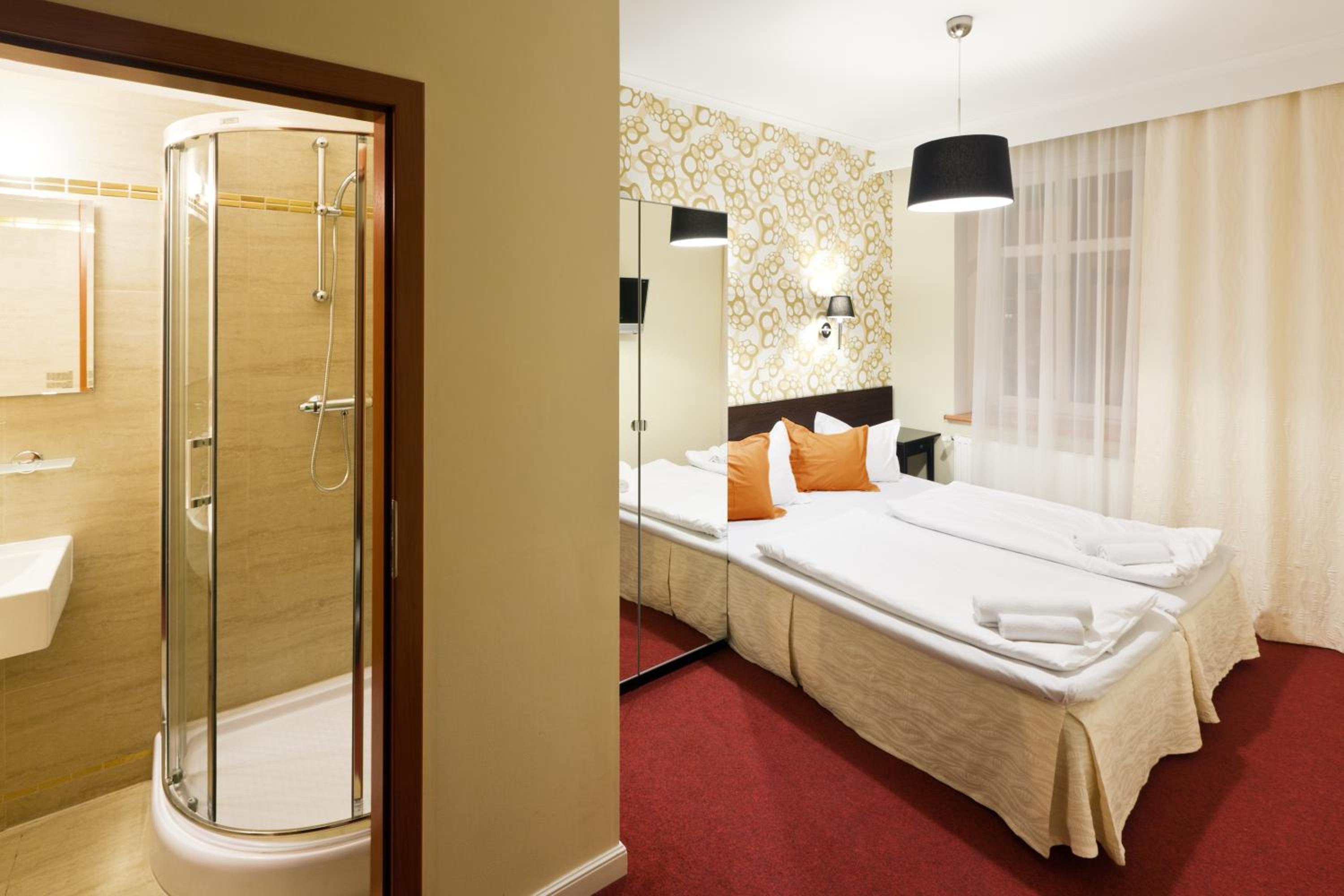 Superior Double or Twin Room - Photo 1