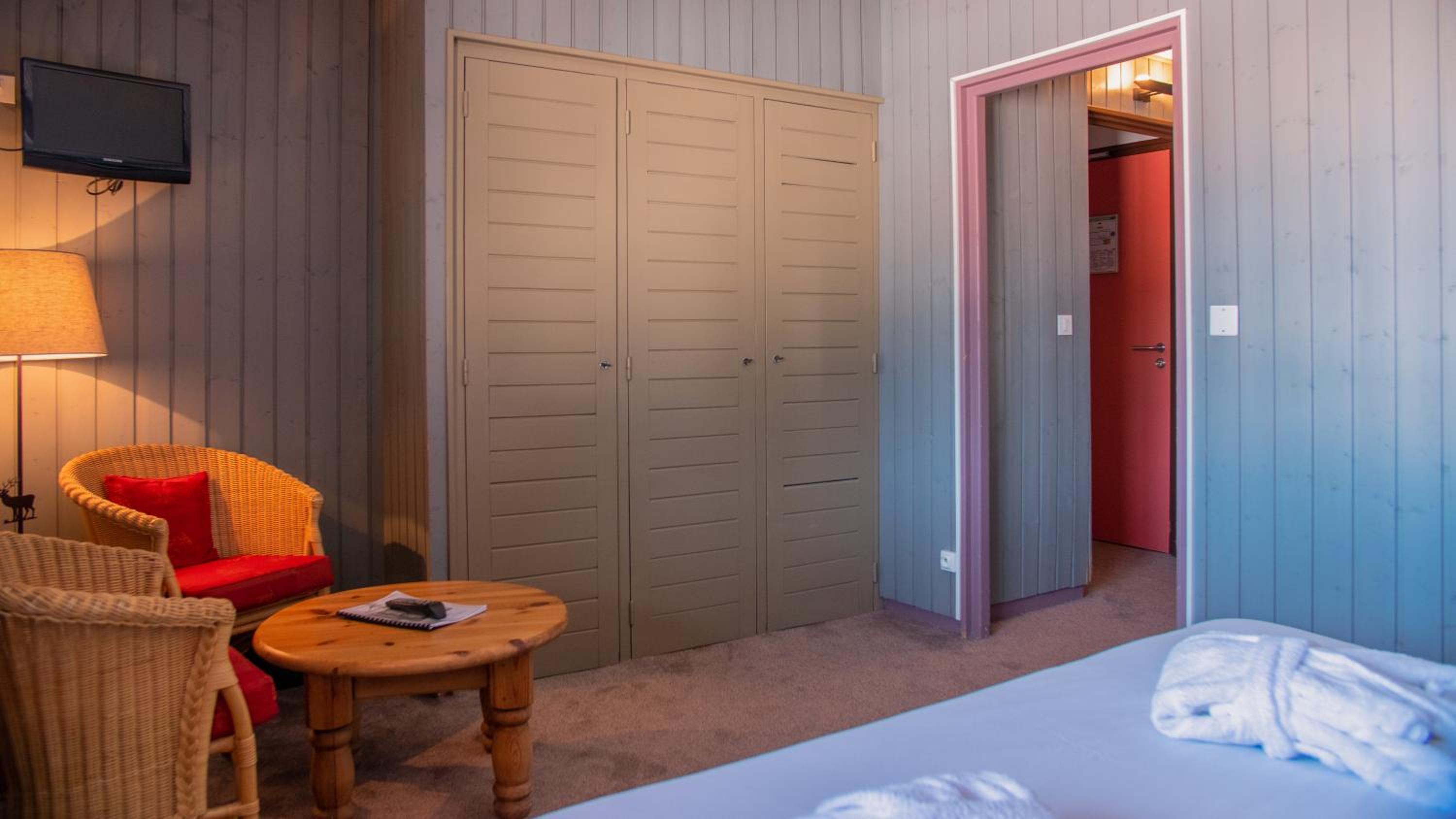 Standard Room with Aiguille de Varens view photo 2