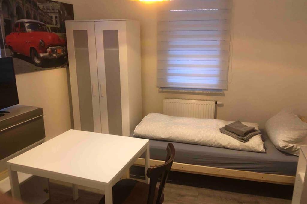 Three-Bedroom Apartment photo 2