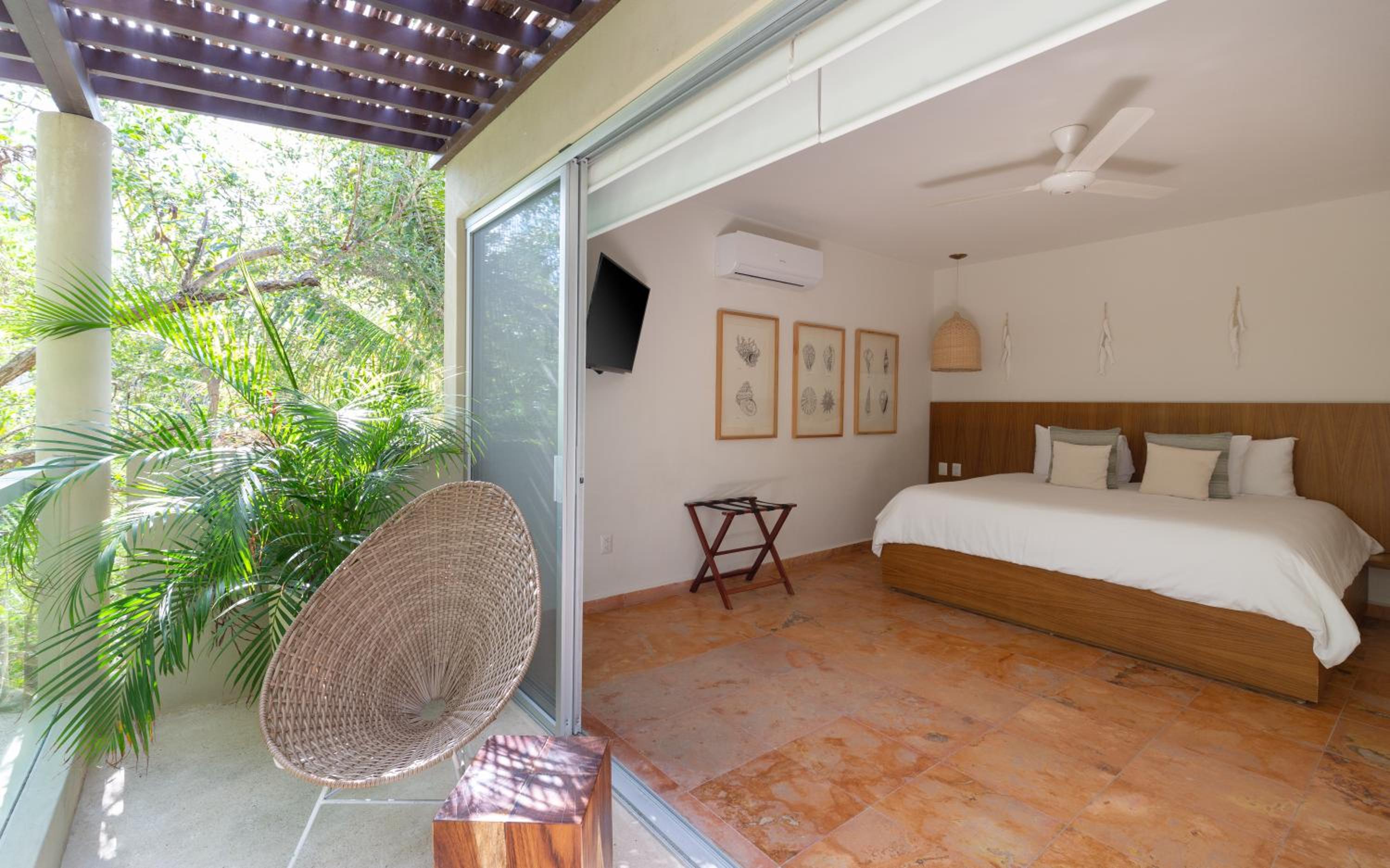 Doble Habitación Suite con Vista al Jardín