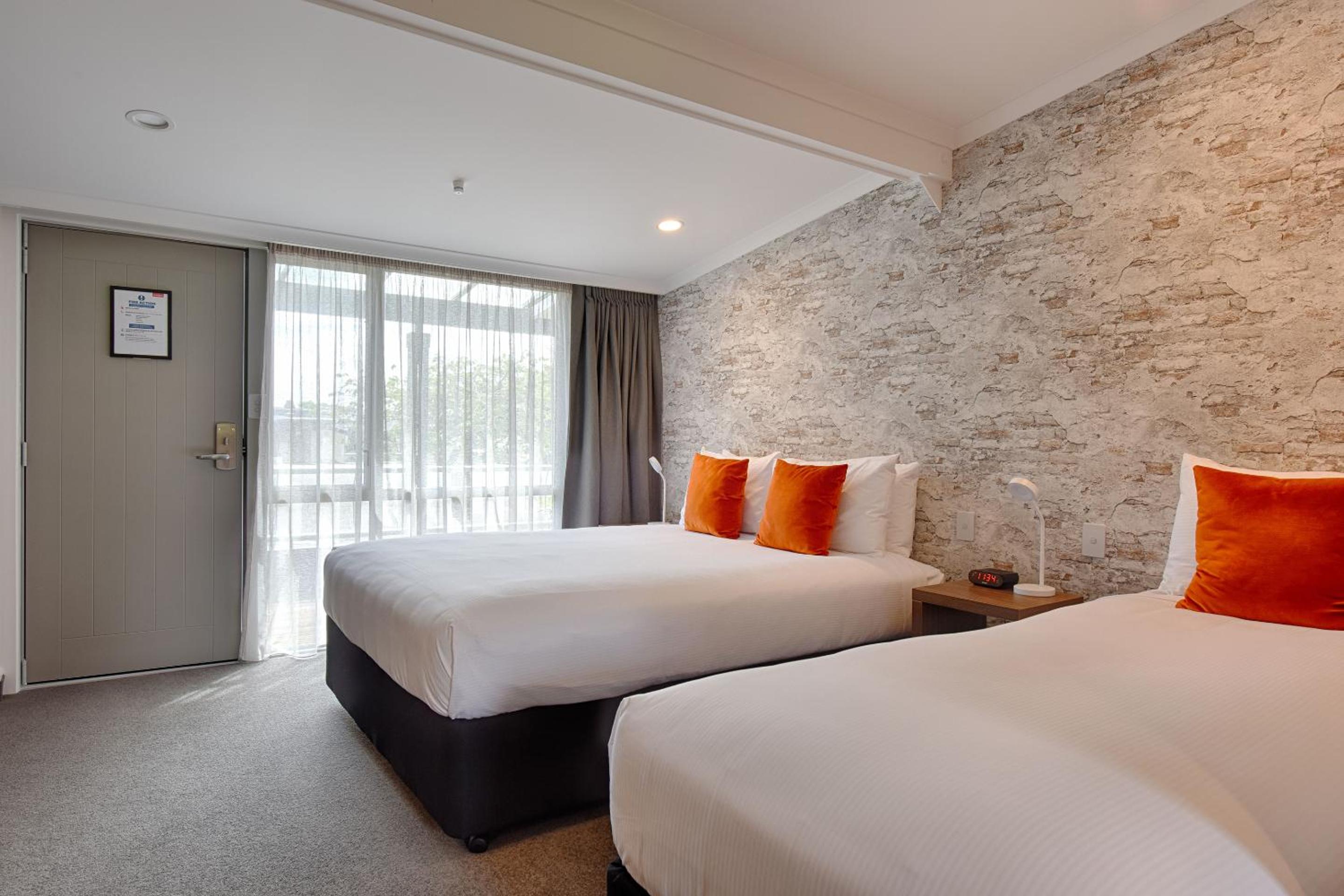 Standard Double or Twin Room photo 3