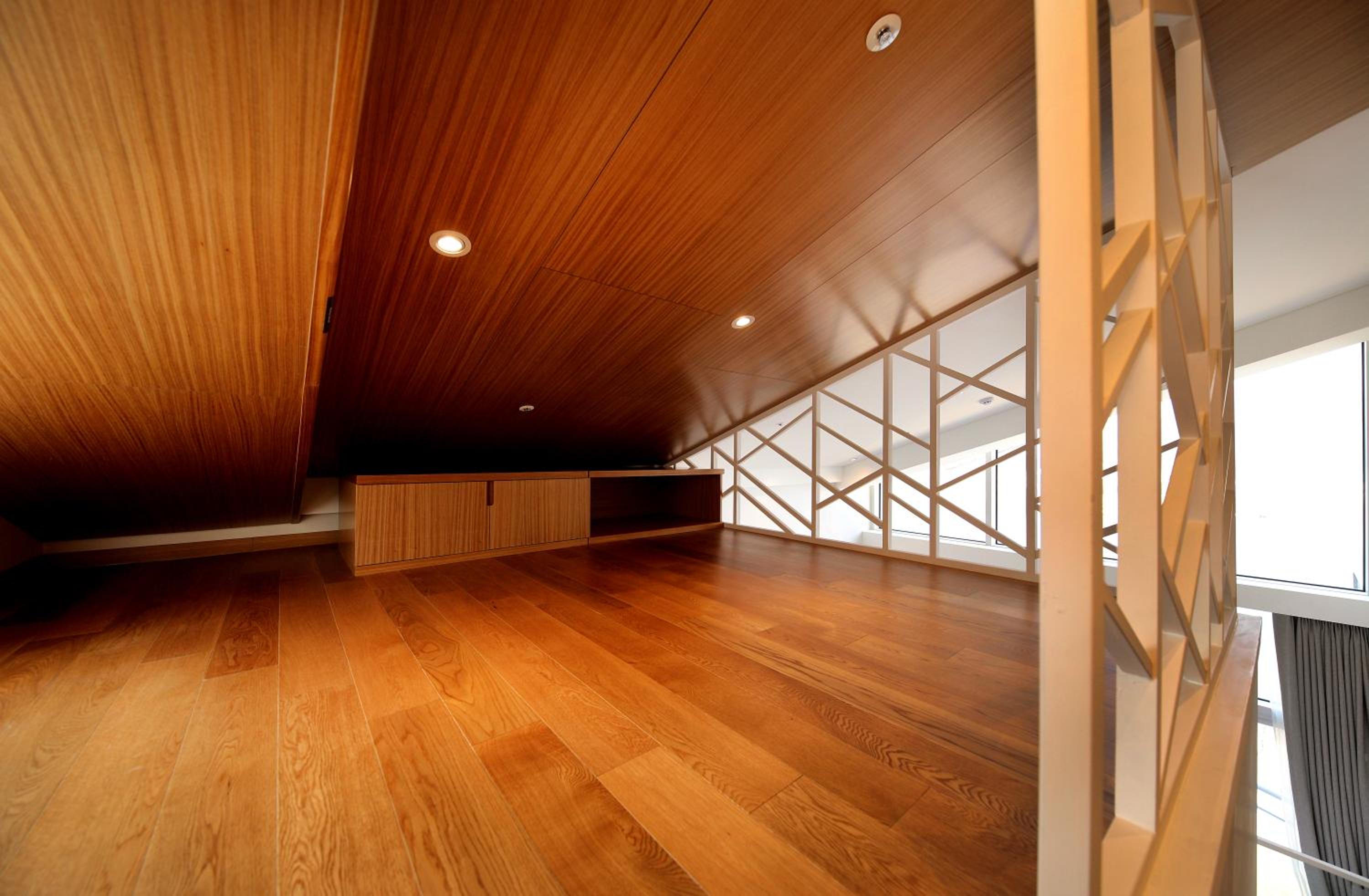 Premier Duplex Twin Room photo 3