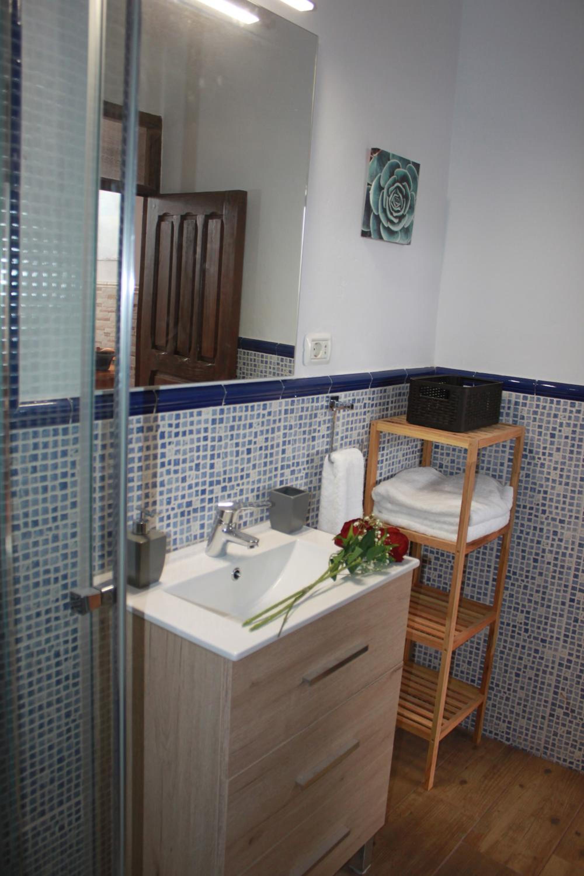 Three-Bedroom House photo 2
