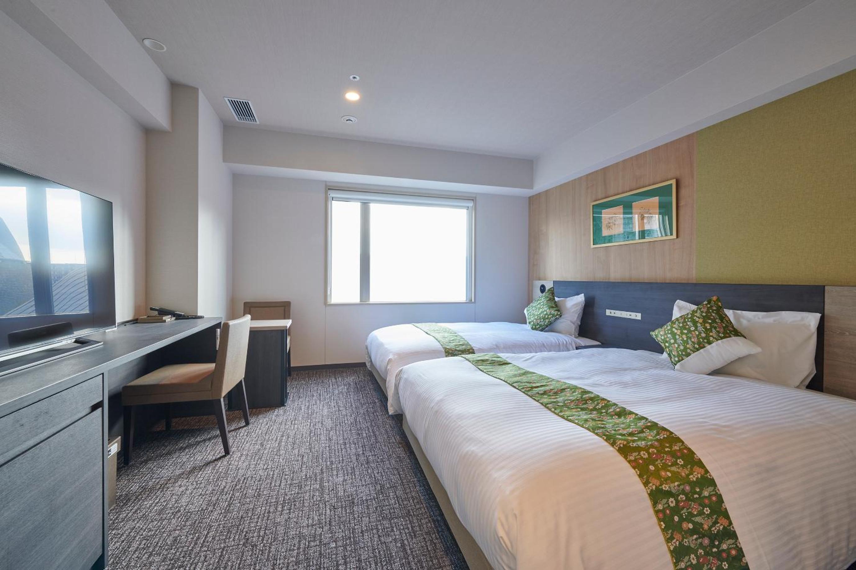Non-Smoking - Superior Twin Room - Photo 1