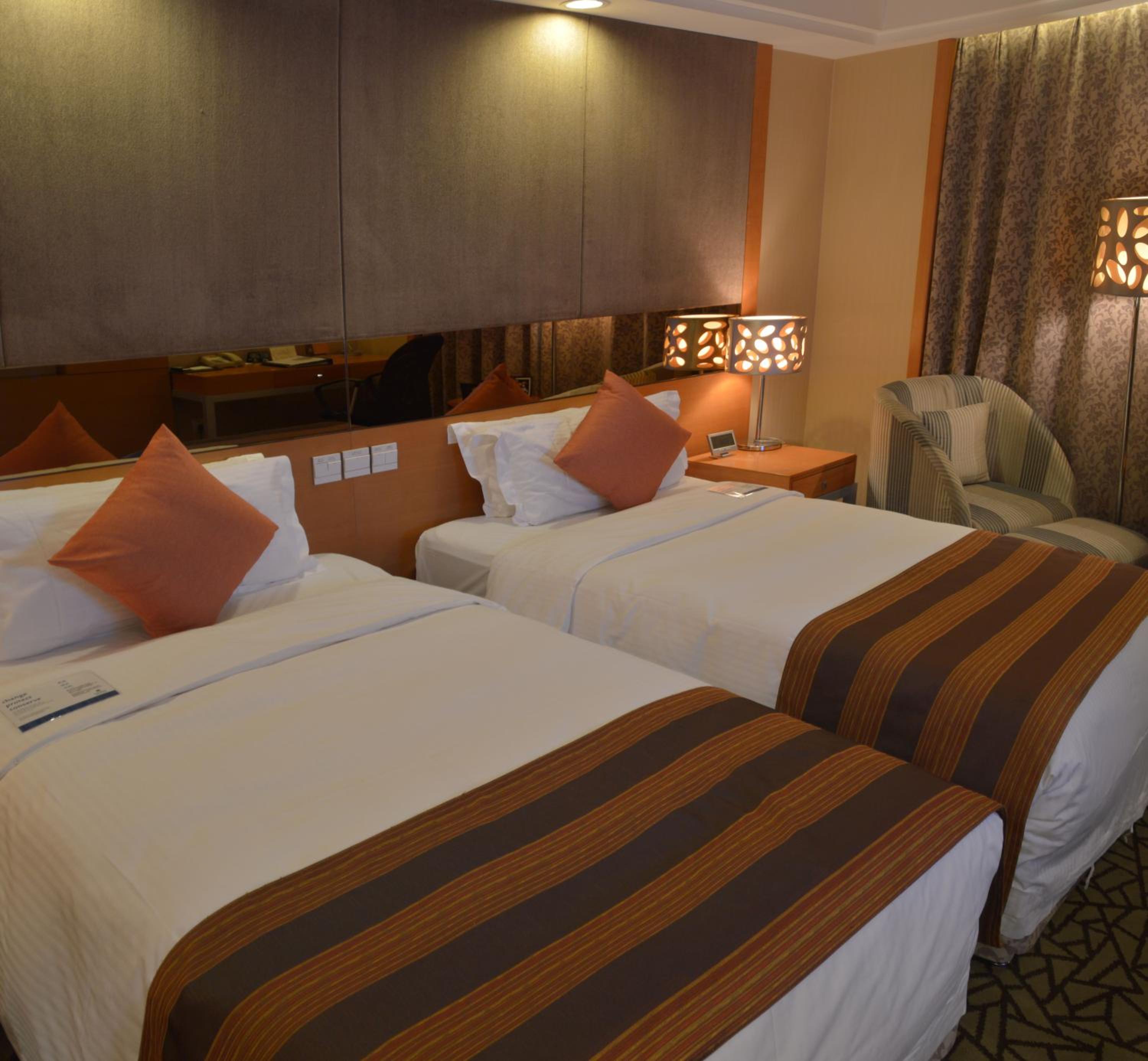 Superior Double or Twin Room(Only 'Four Seasons' and 'Cafe 25' offer 30% discount) photo 2