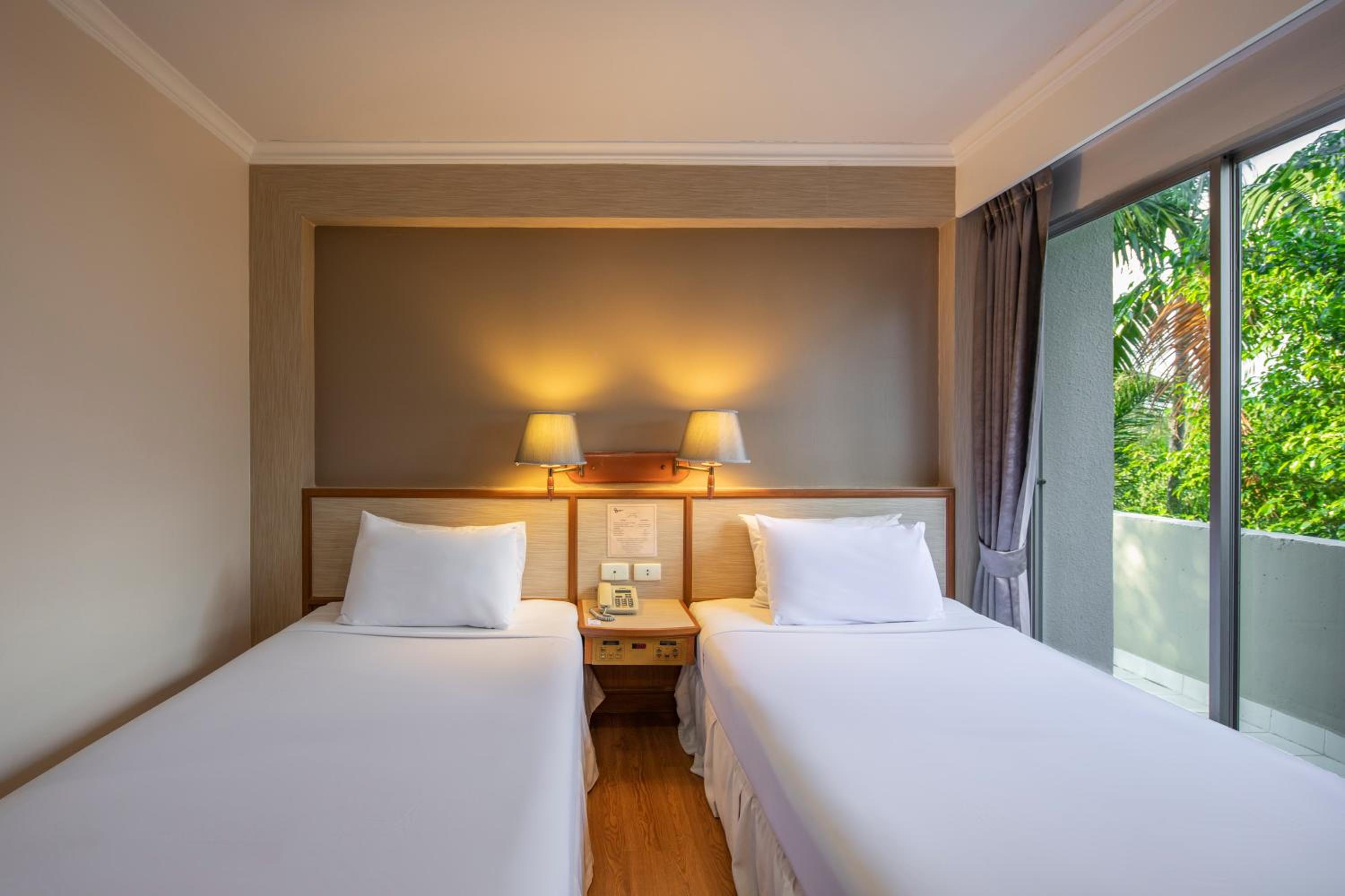 Standard Double or Twin Room photo 1