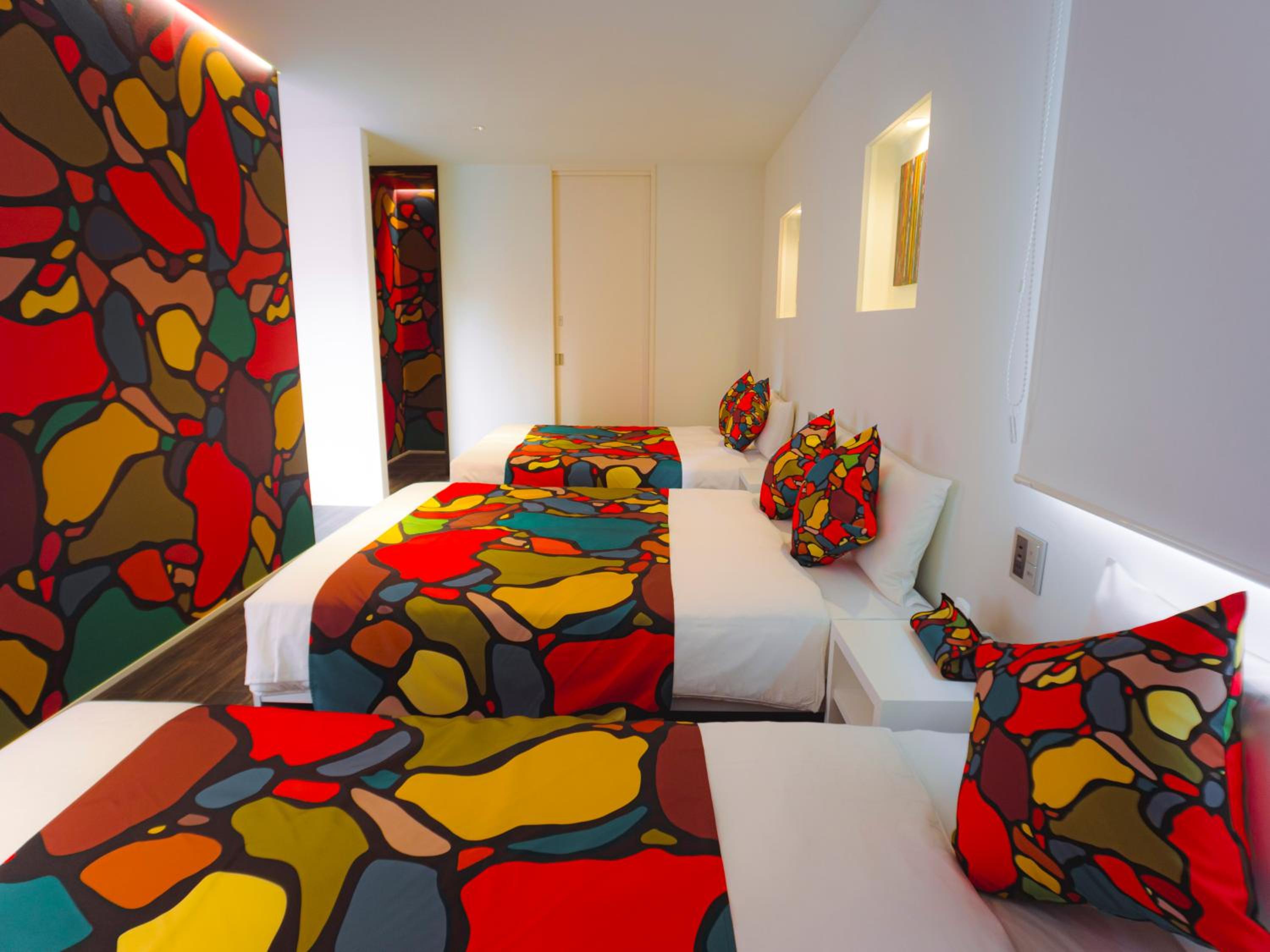 Executive Suite - Photo 57